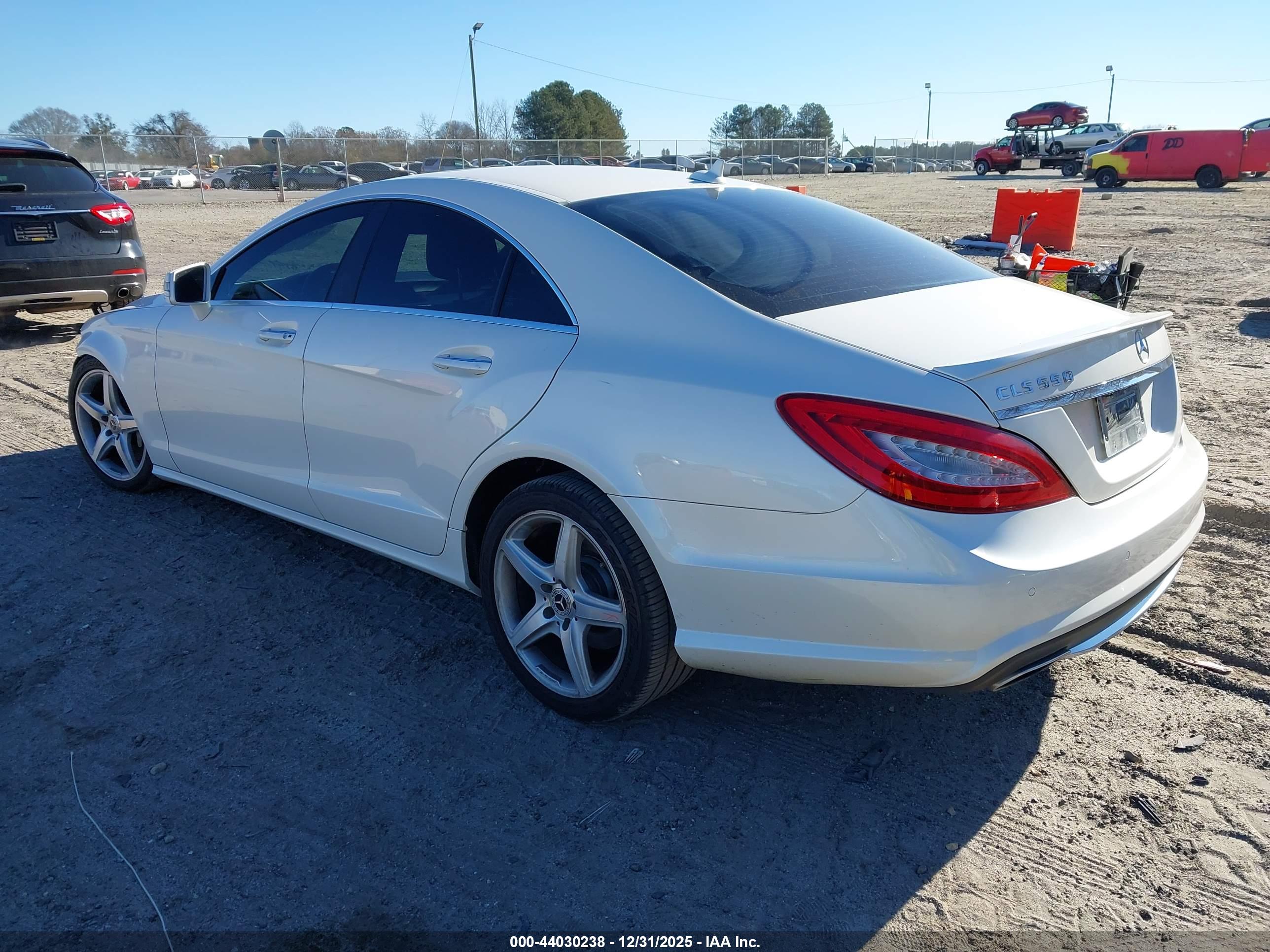 MERCEDES-BENZ CLS image 3