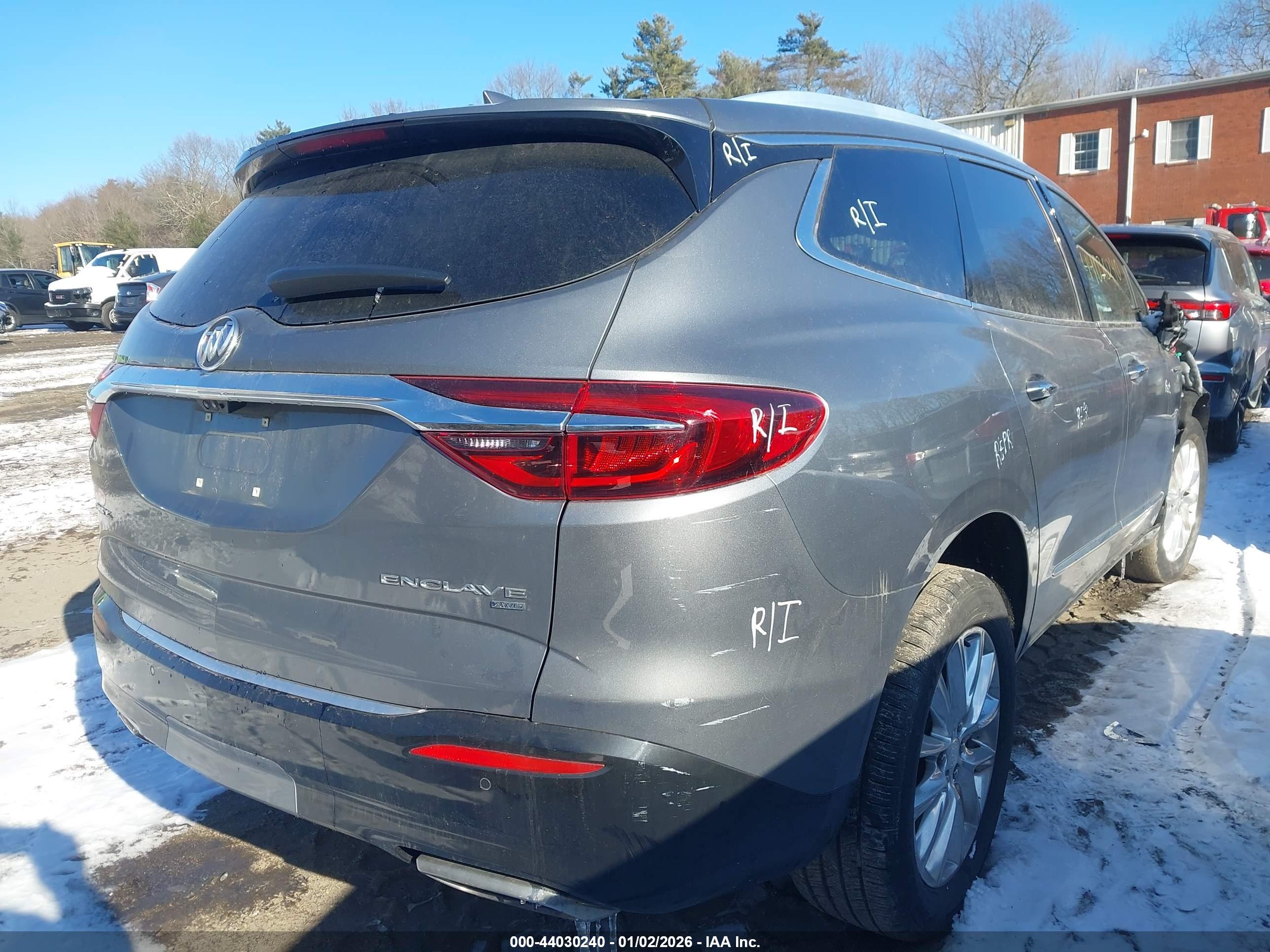 BUICK ENCLAVE image 4