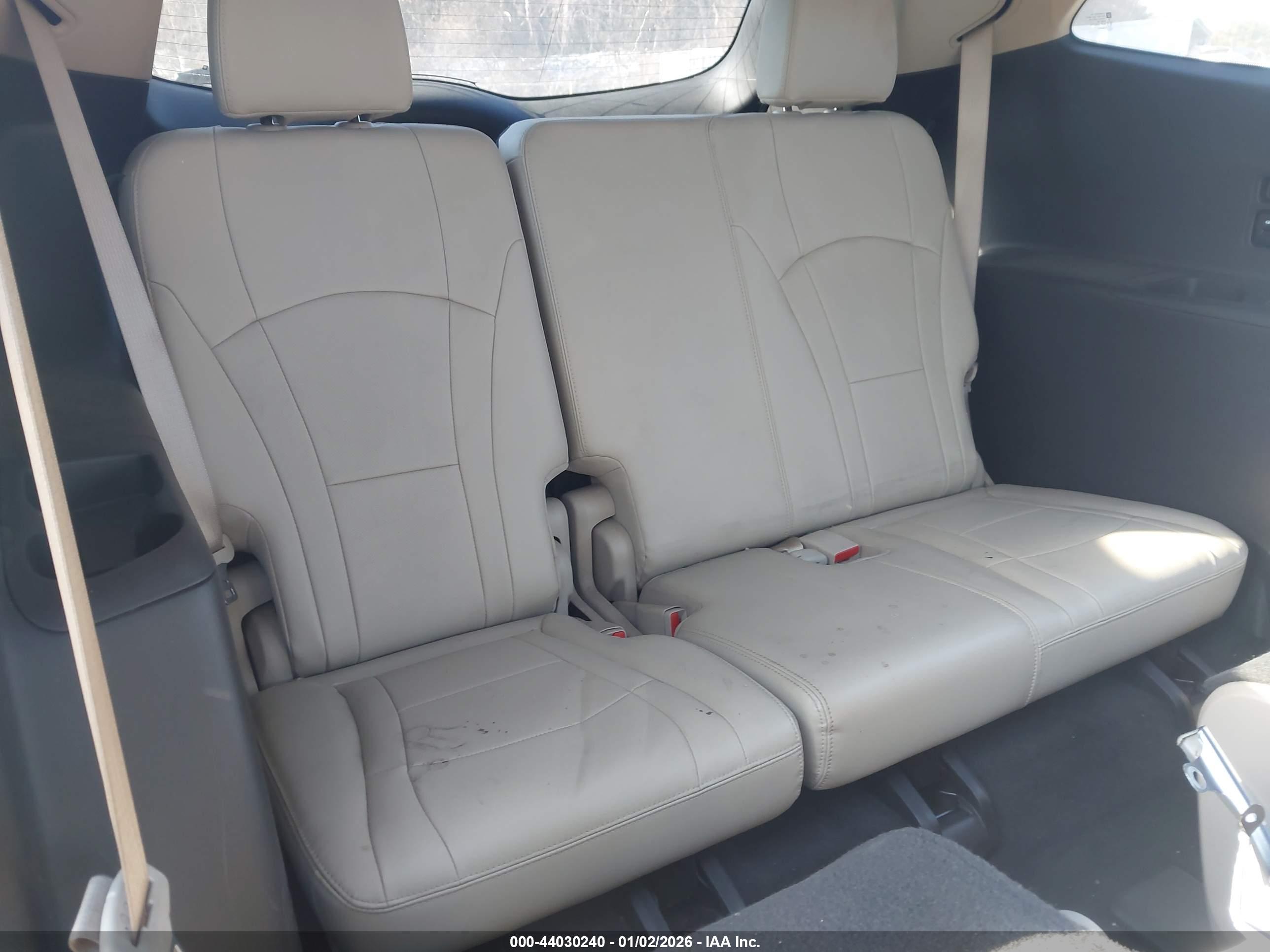 BUICK ENCLAVE image 8