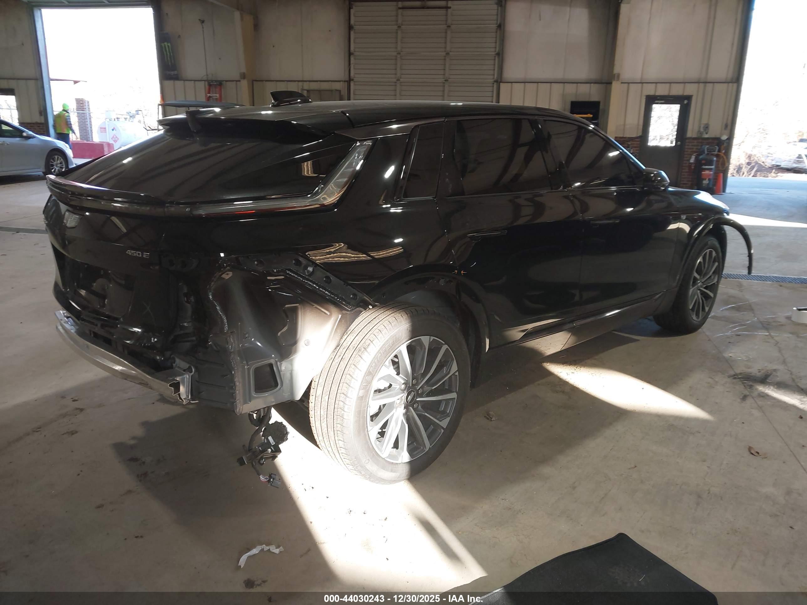 CADILLAC LYRIQ image 4