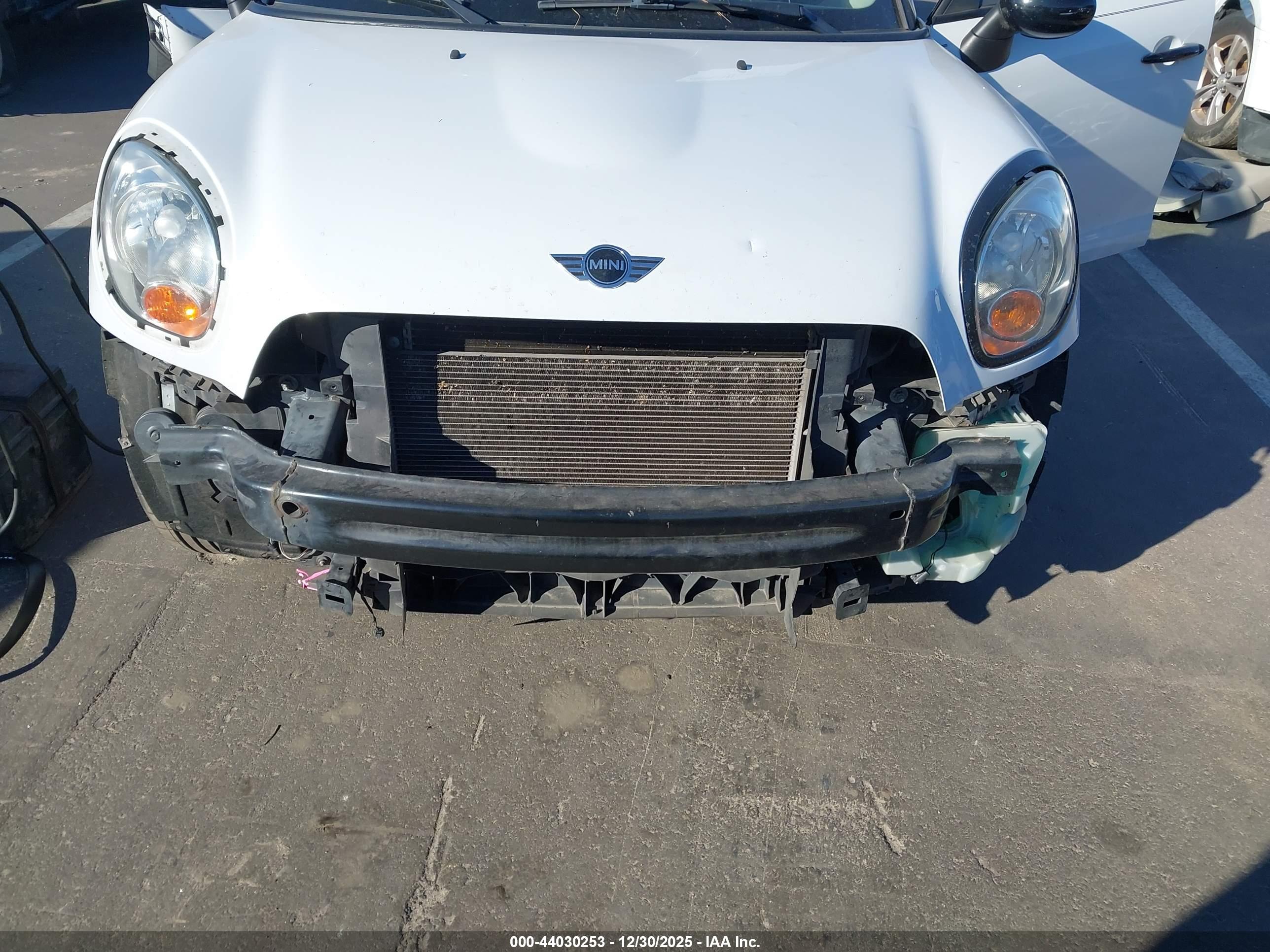 MINI COOPER image 6