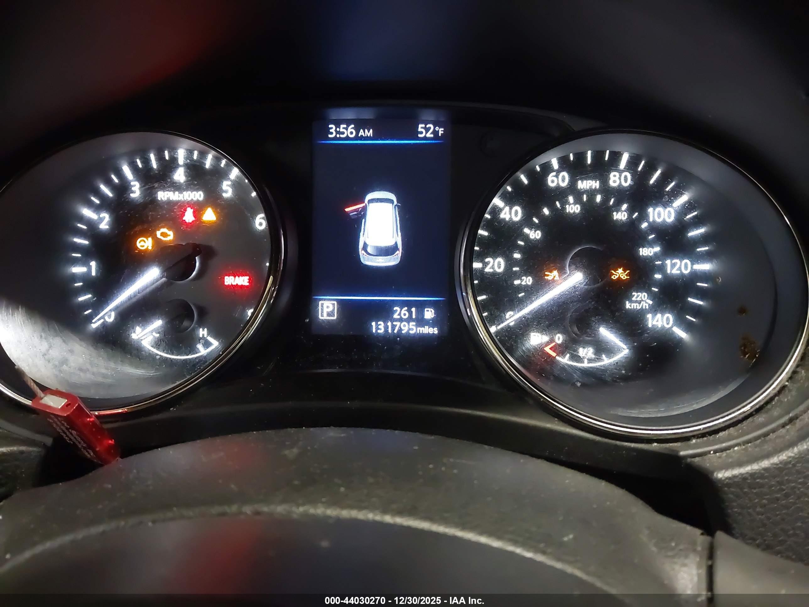 NISSAN ROGUE image 7