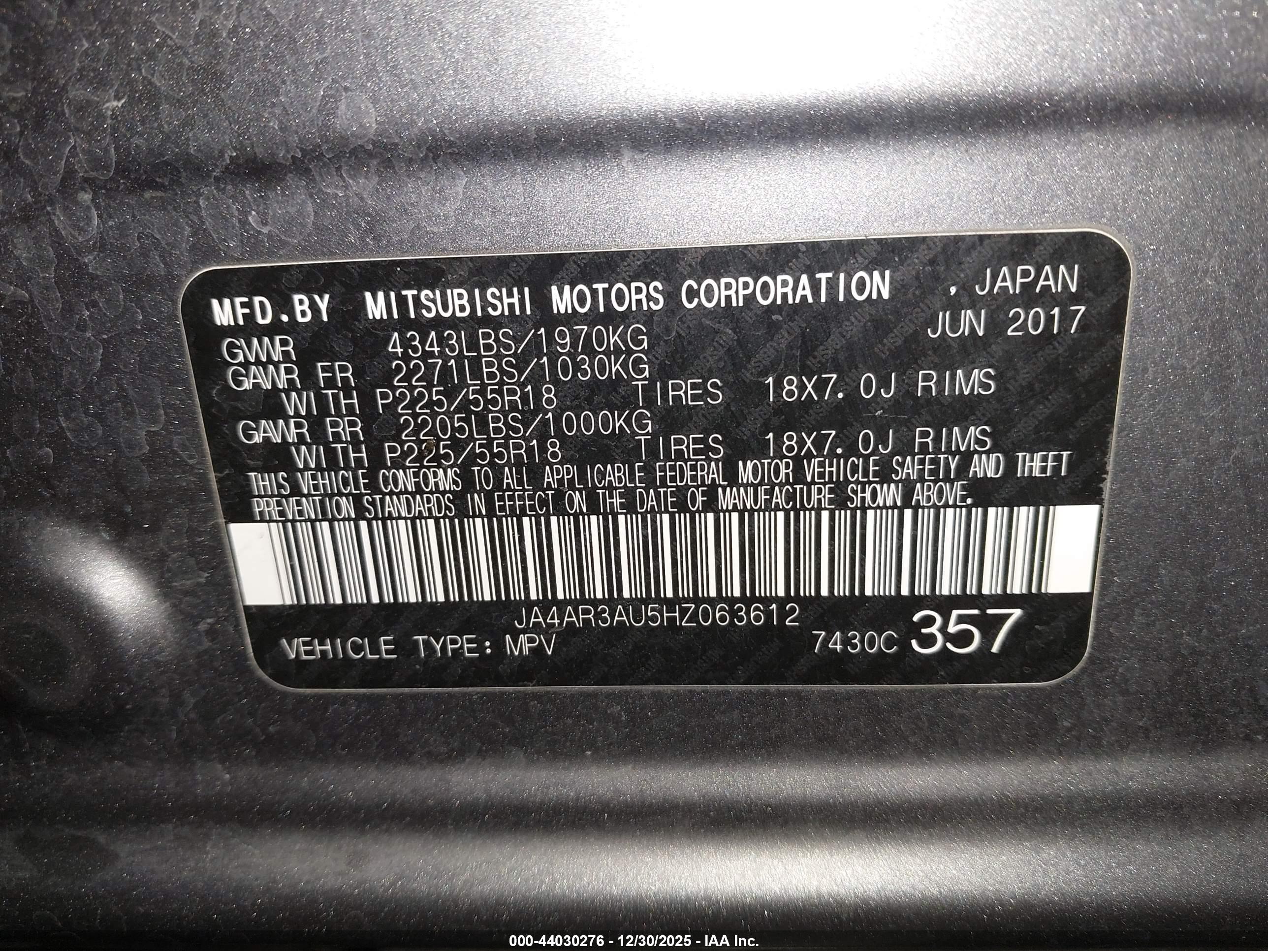 MITSUBISHI OUTLANDER image 9