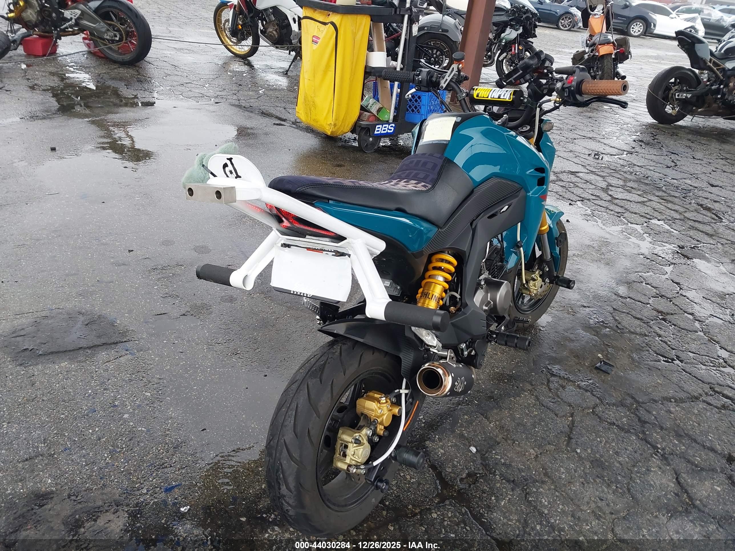 KAWASAKI BR125 image 4
