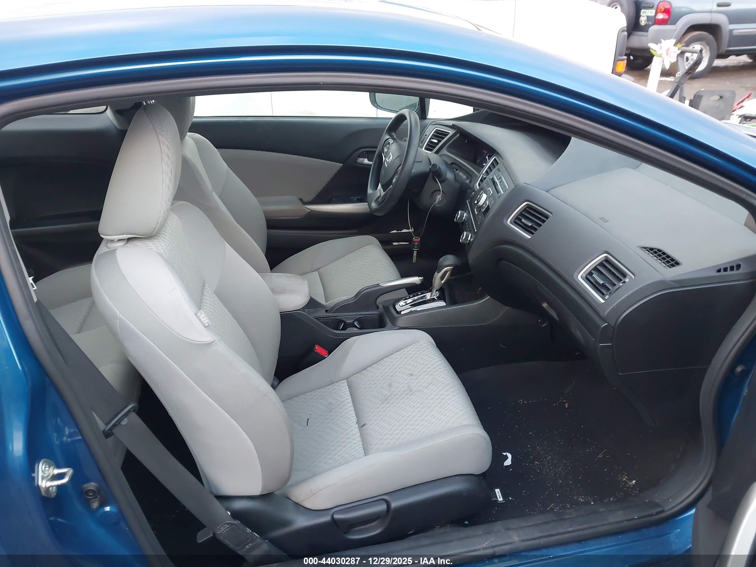HONDA CIVIC image 5