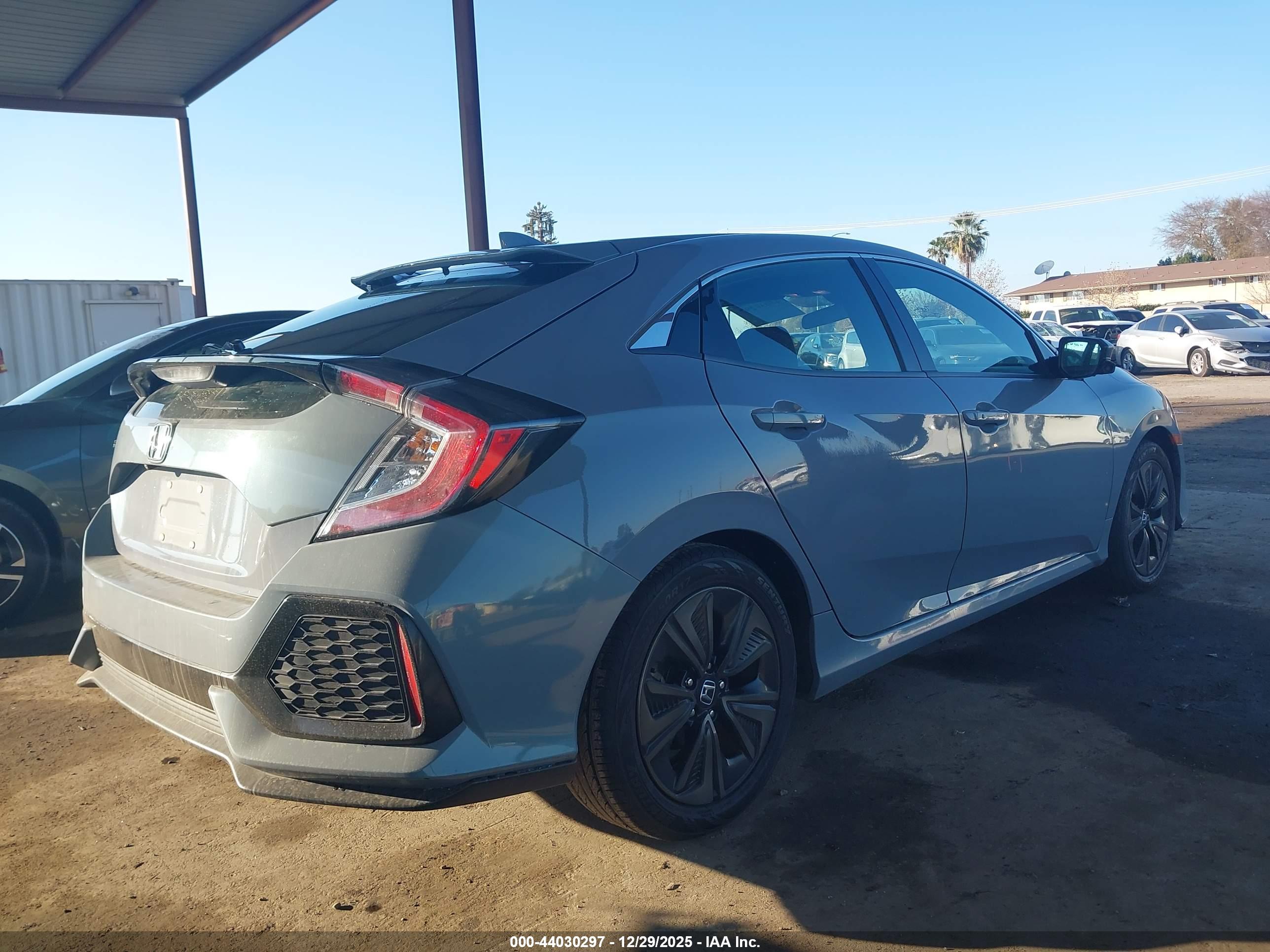 HONDA CIVIC image 4
