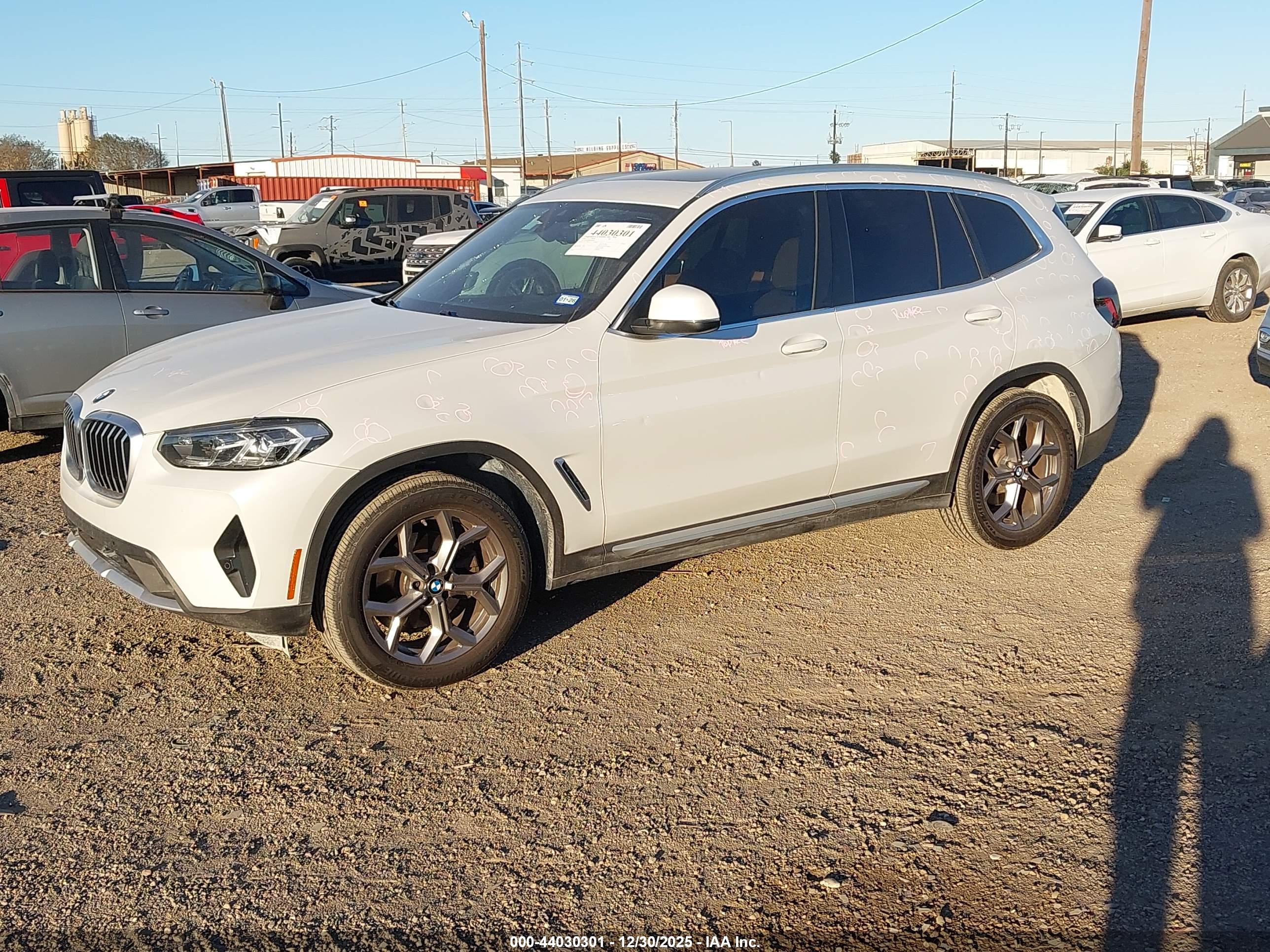 BMW X3 image 2