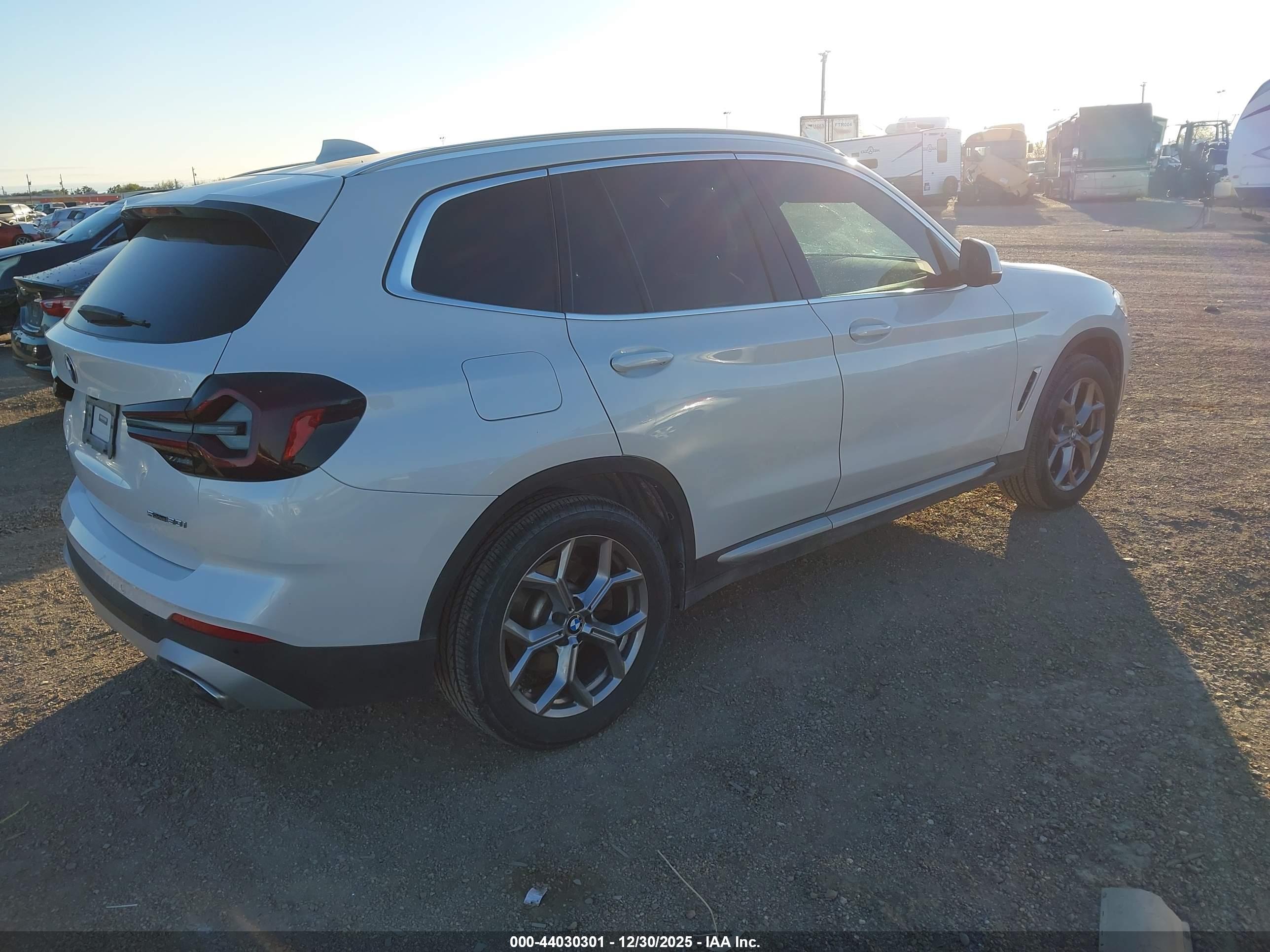 BMW X3 image 4