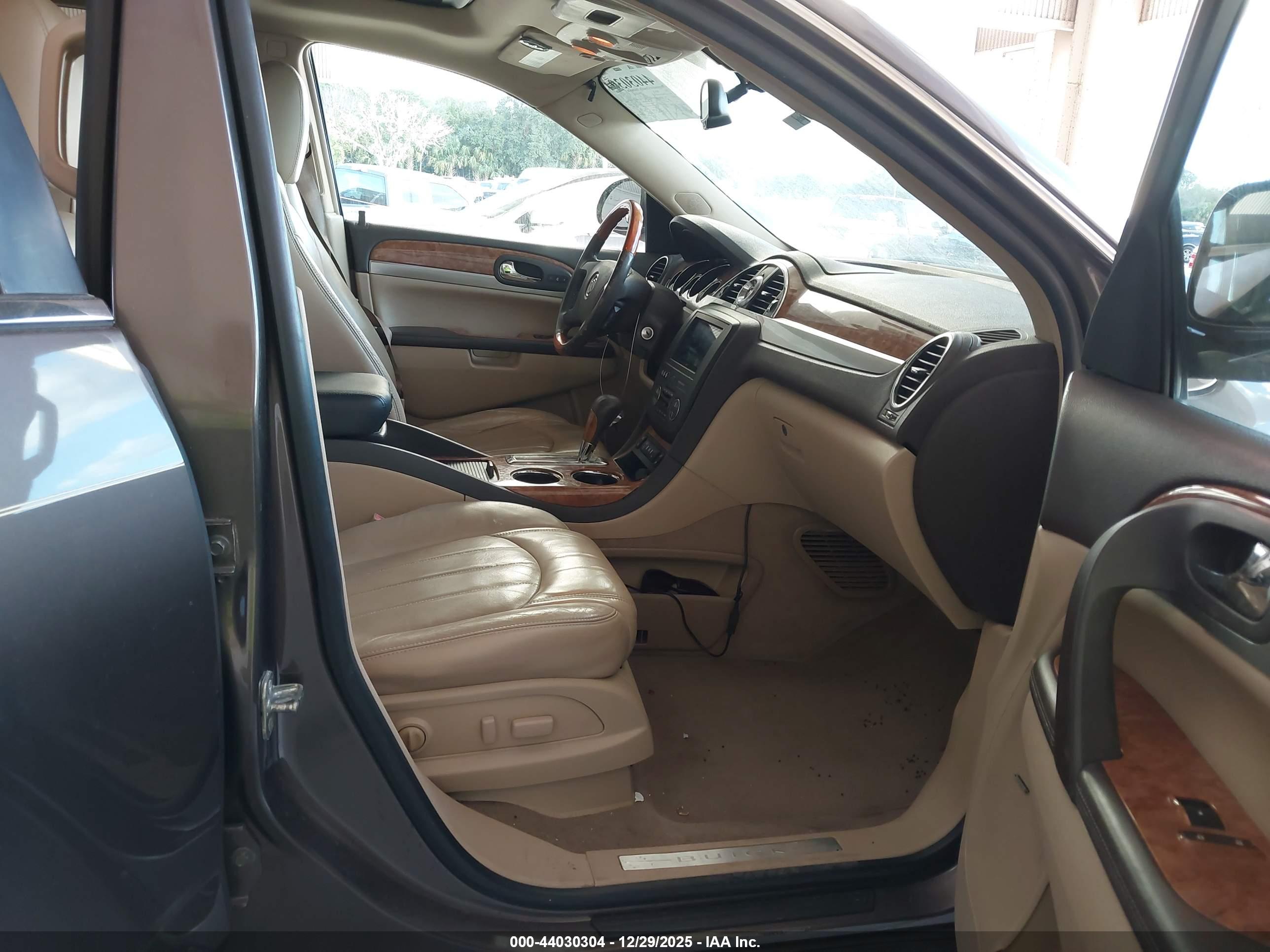 BUICK ENCLAVE image 5