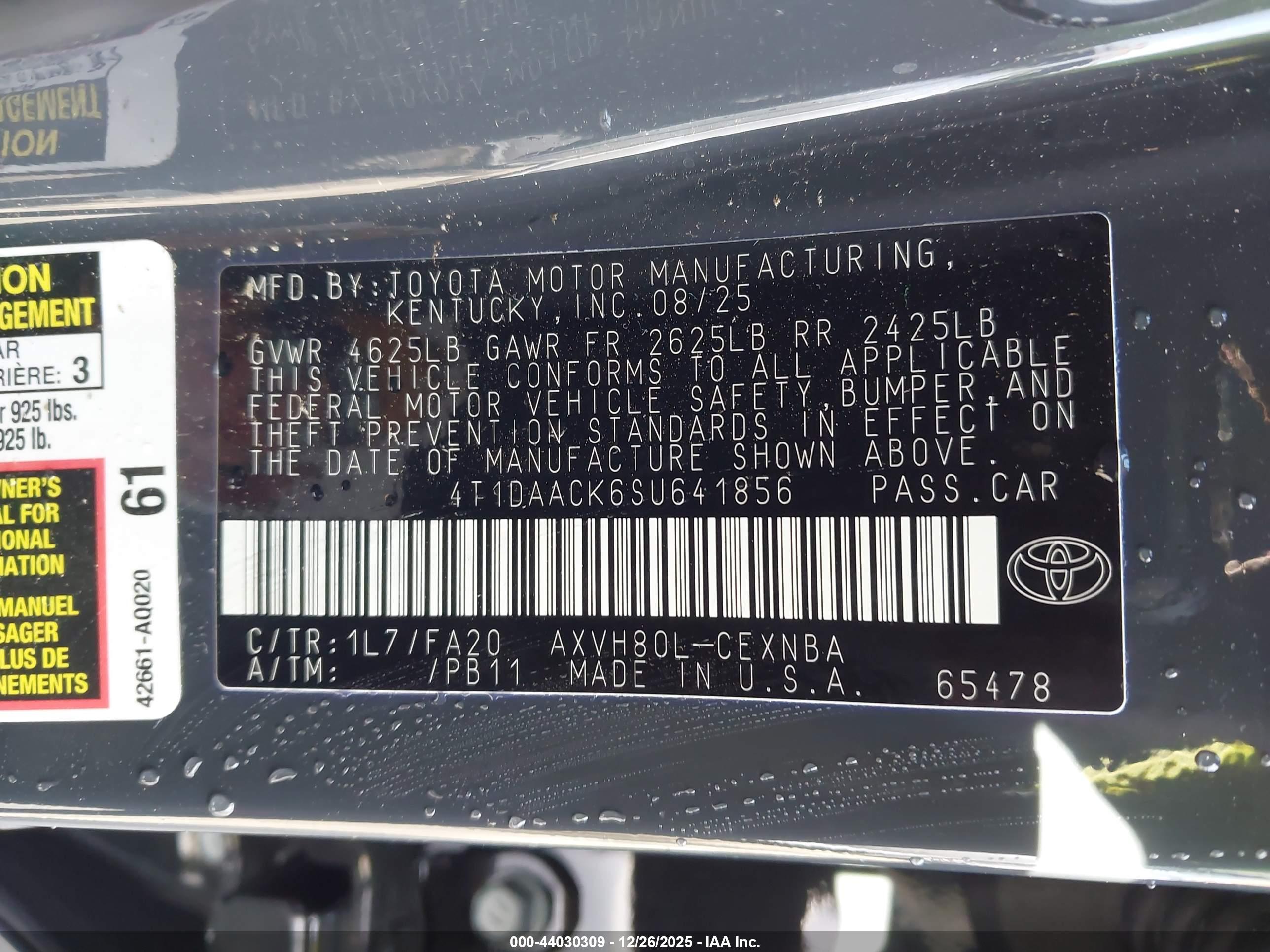 TOYOTA CAMRY image 9