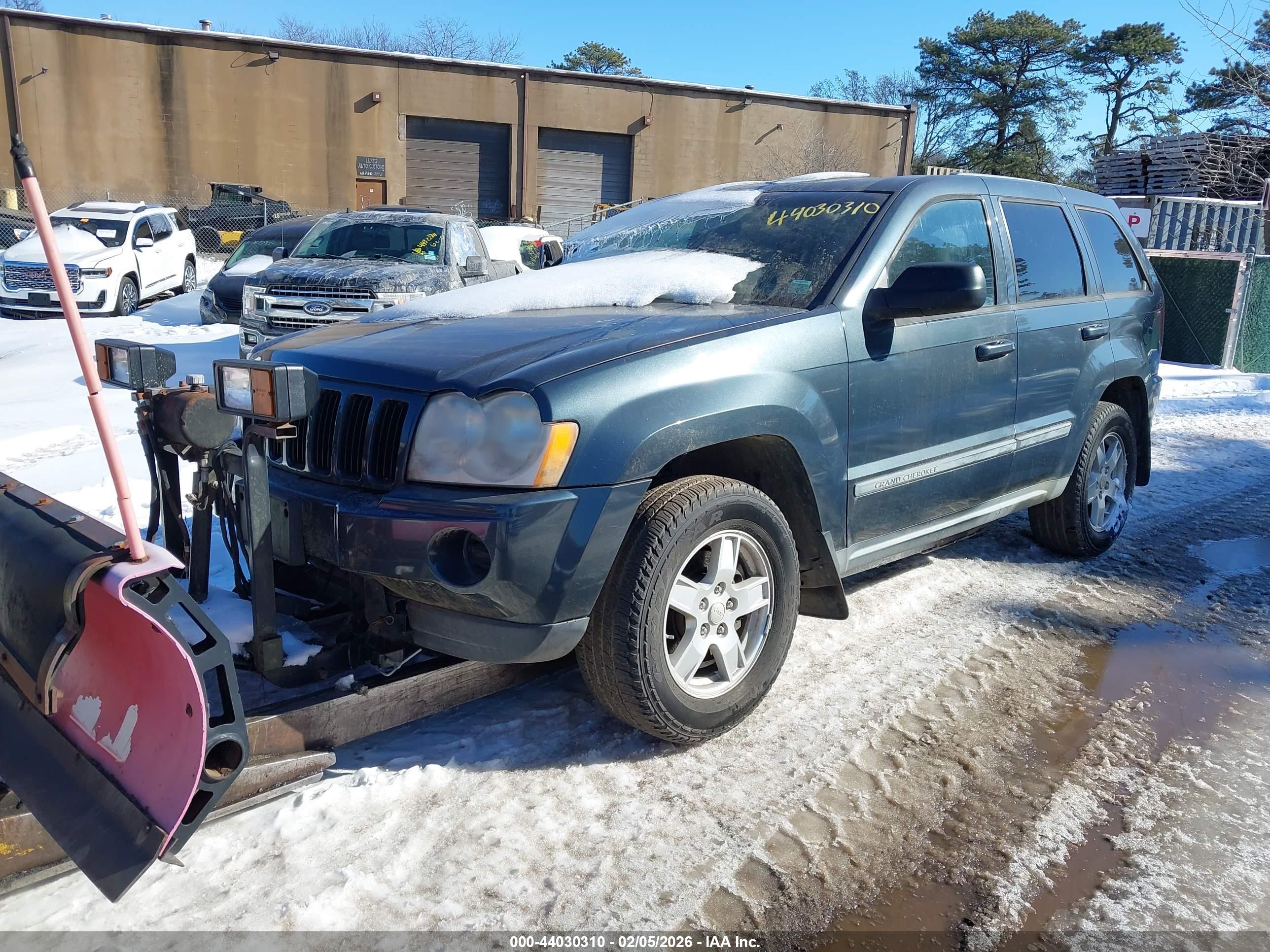 JEEP GRAND image 2
