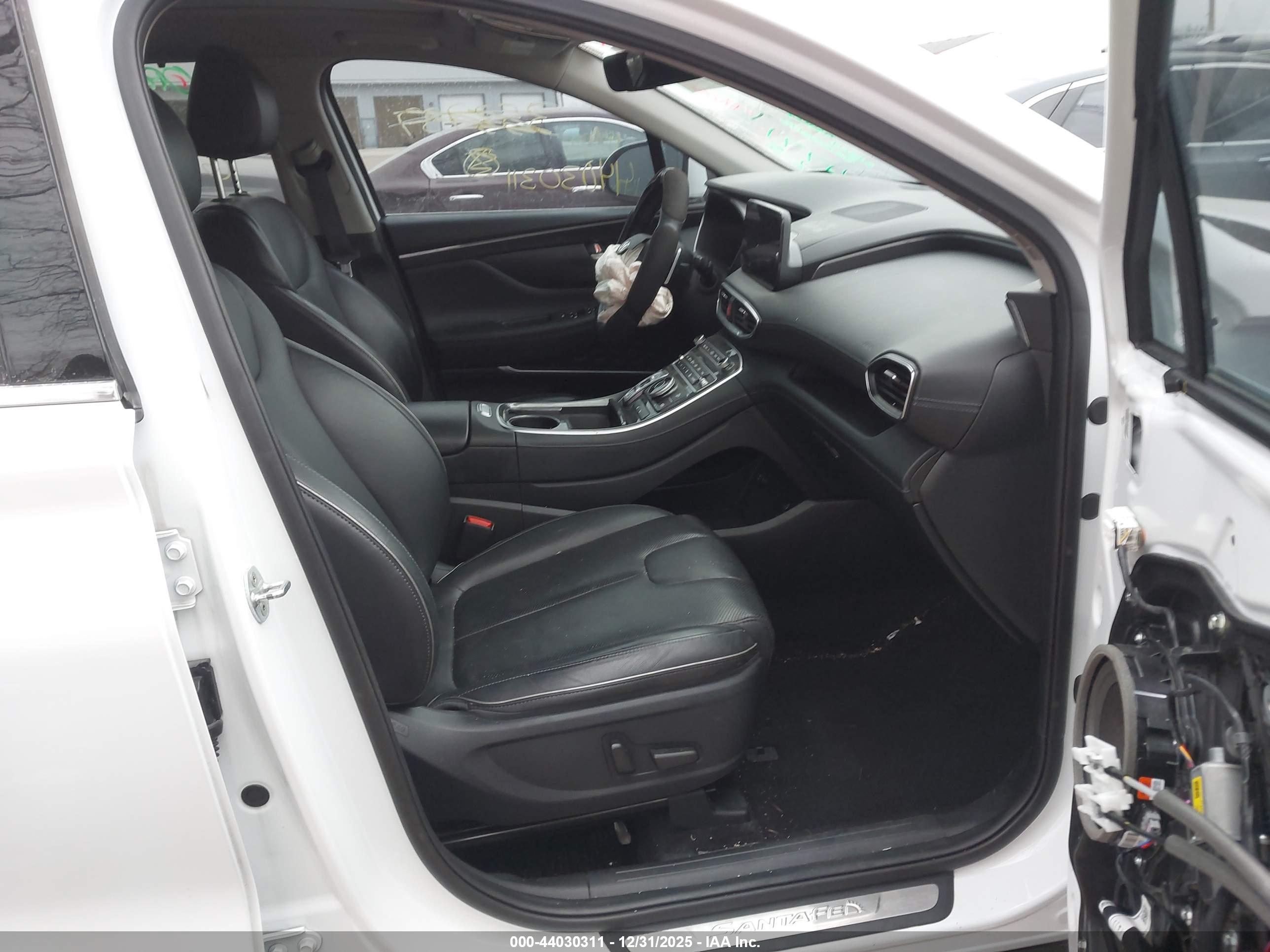 HYUNDAI SANTA image 5