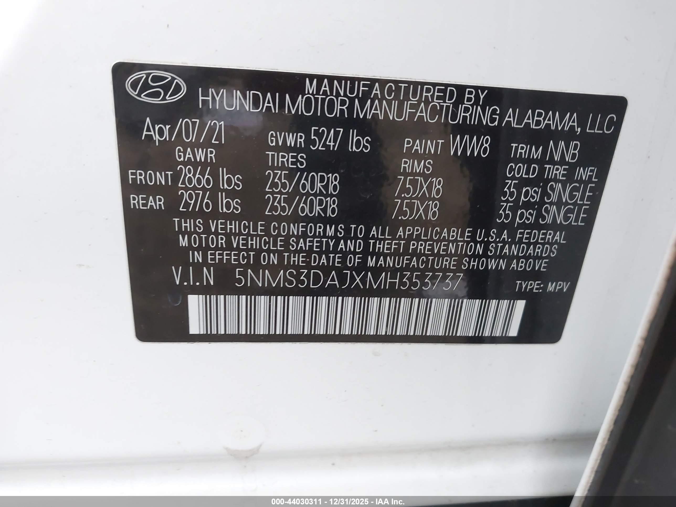 HYUNDAI SANTA image 9