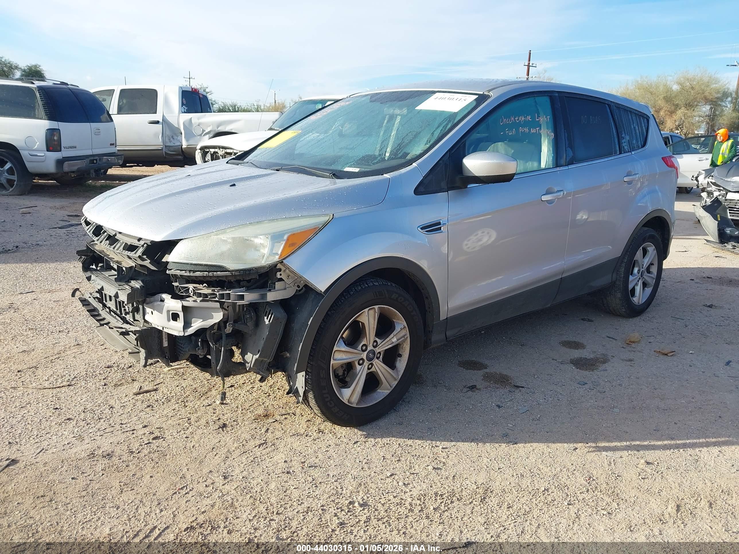 FORD ESCAPE image 2
