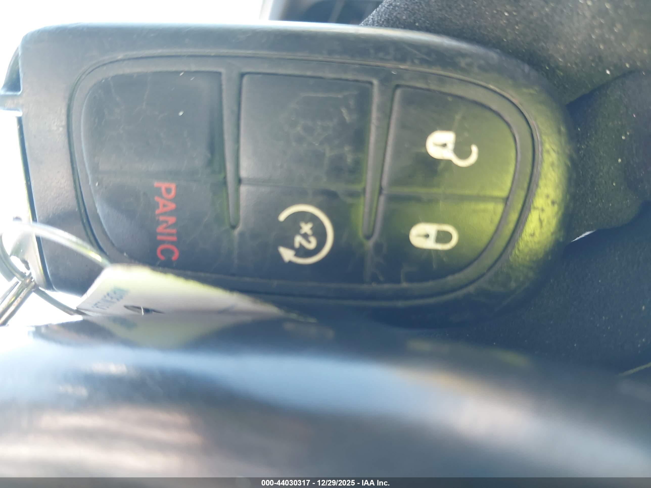 JEEP CHEROKEE image 11