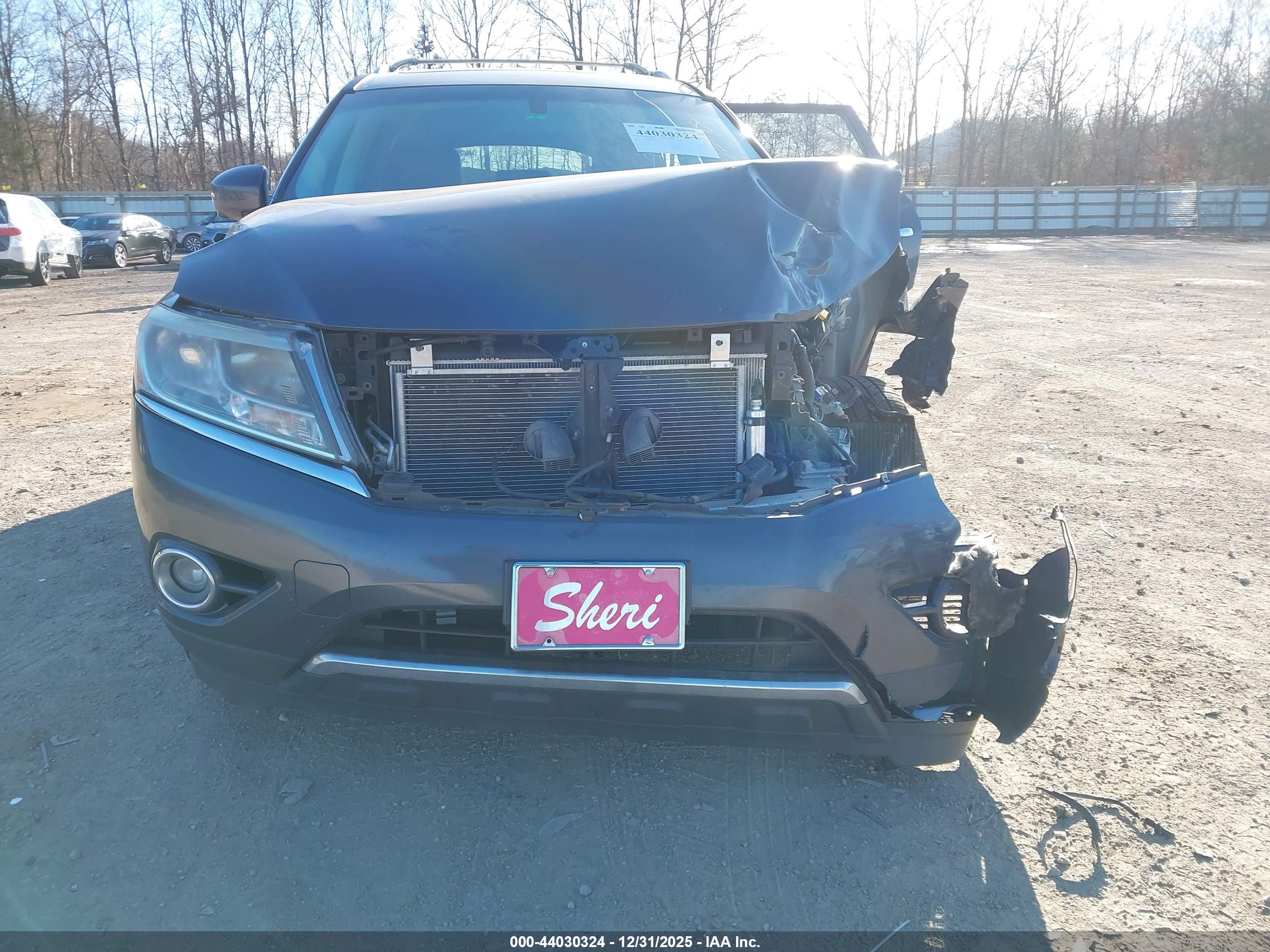 NISSAN PATHFINDER image 6