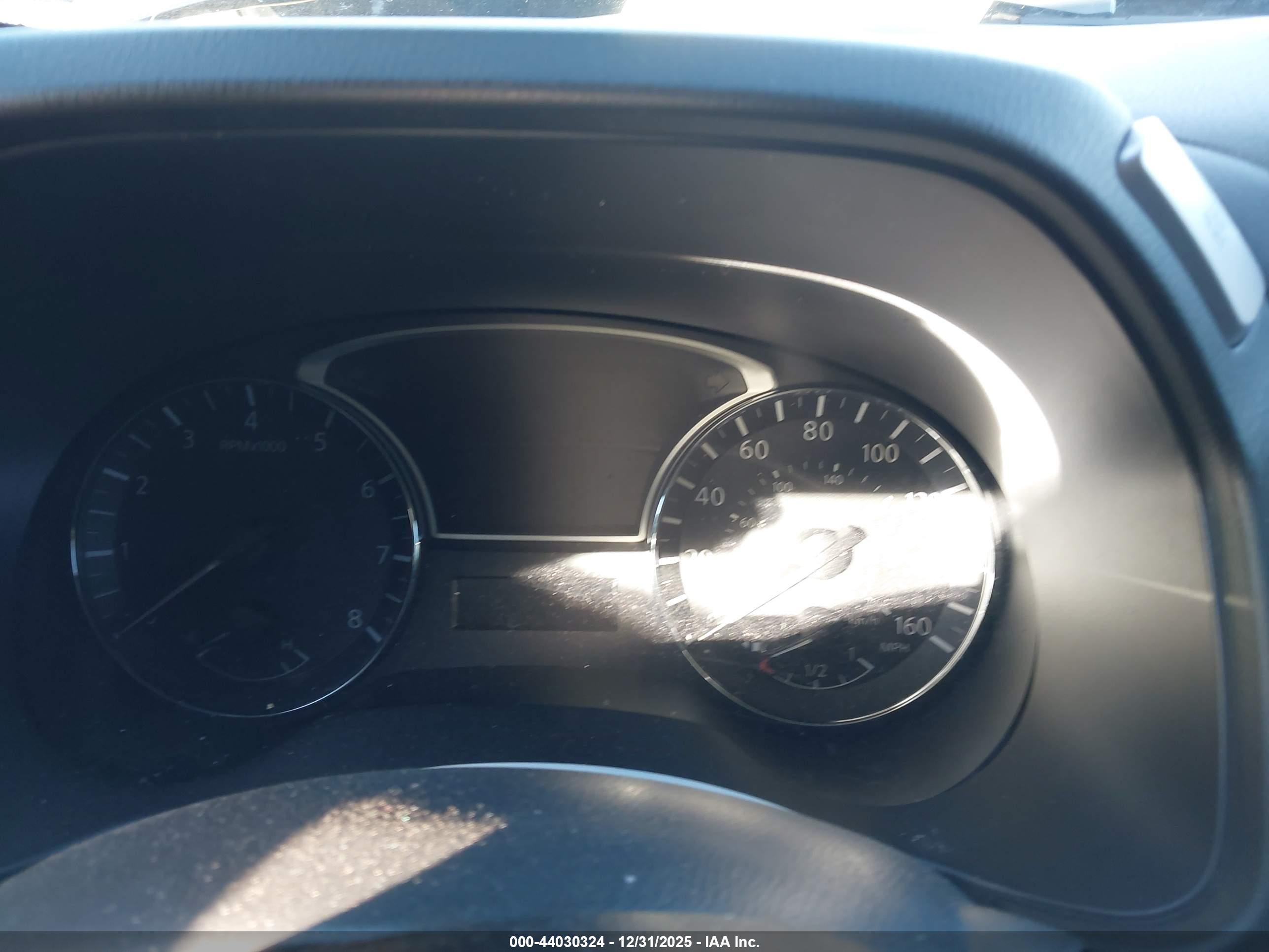 NISSAN PATHFINDER image 7