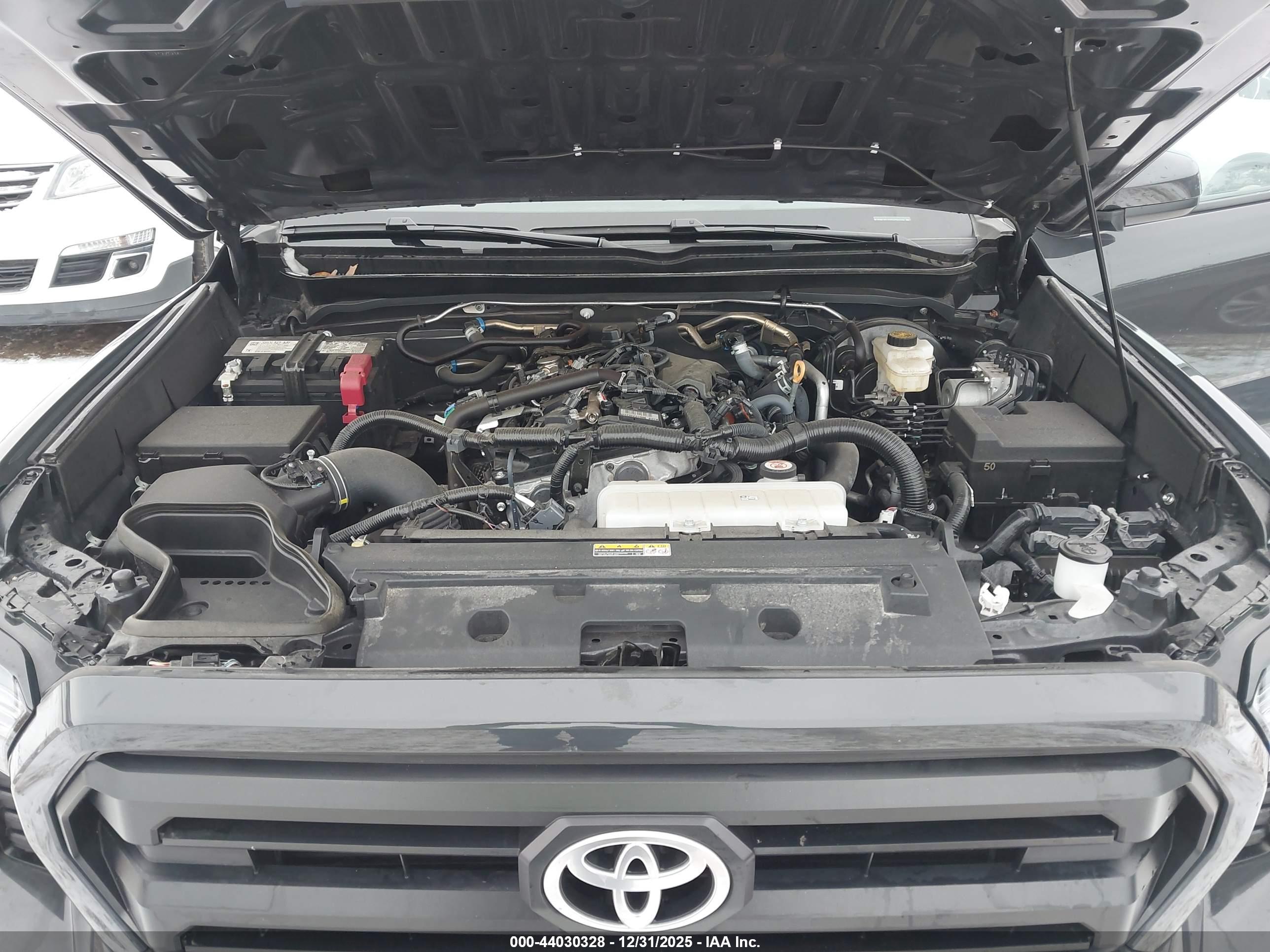 TOYOTA TACOMA image 10