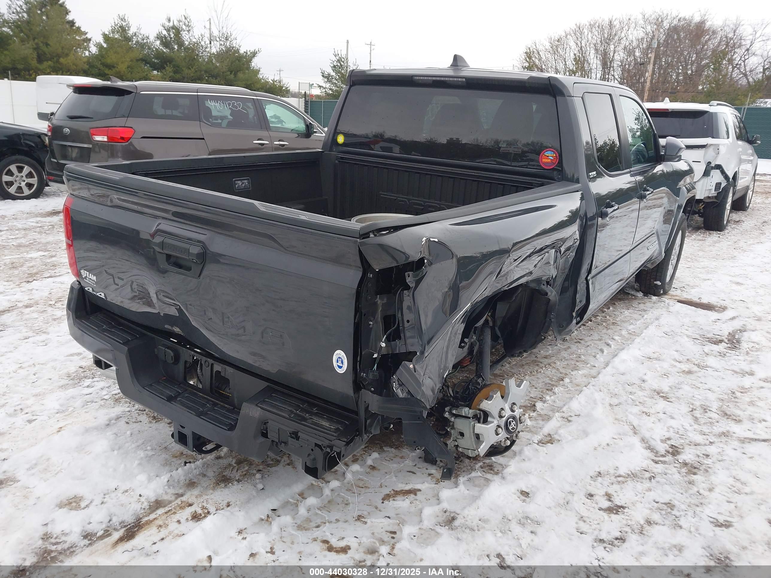 TOYOTA TACOMA image 4