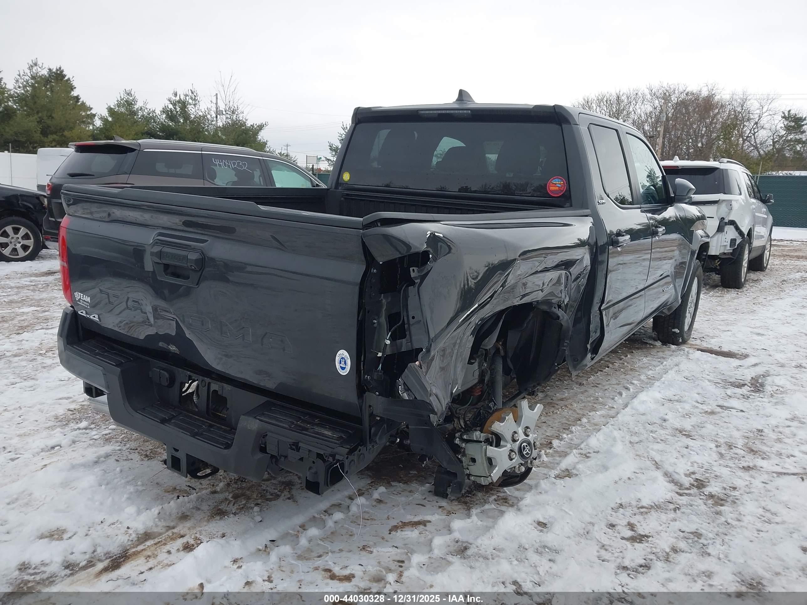 TOYOTA TACOMA image 6