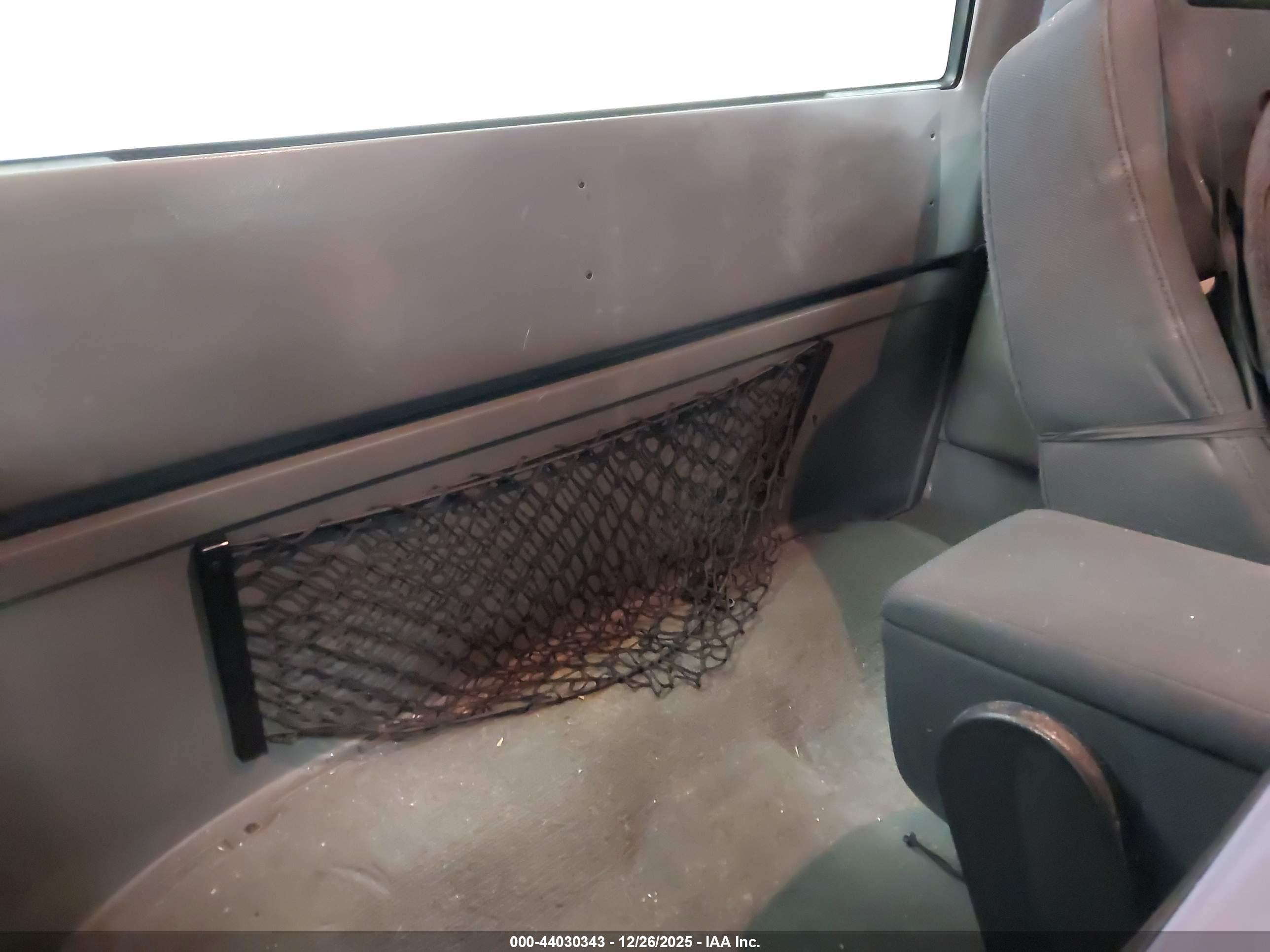 FORD RANGER image 8