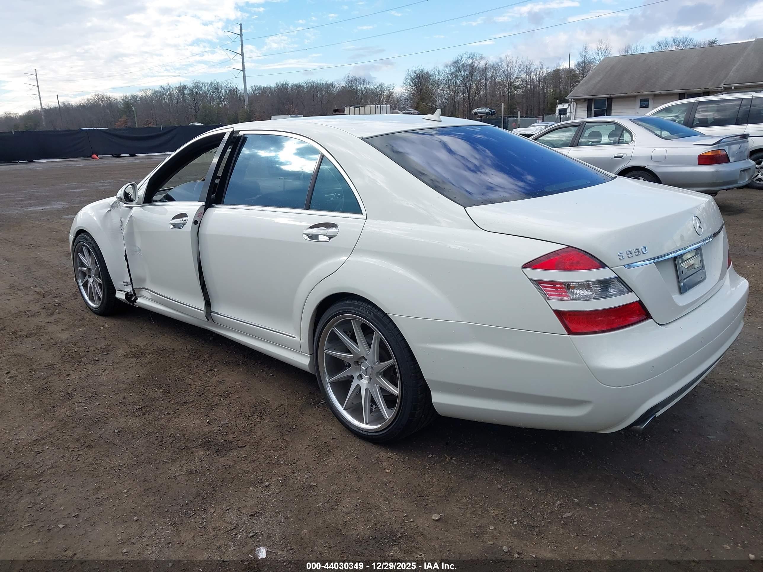 MERCEDES-BENZ S image 3