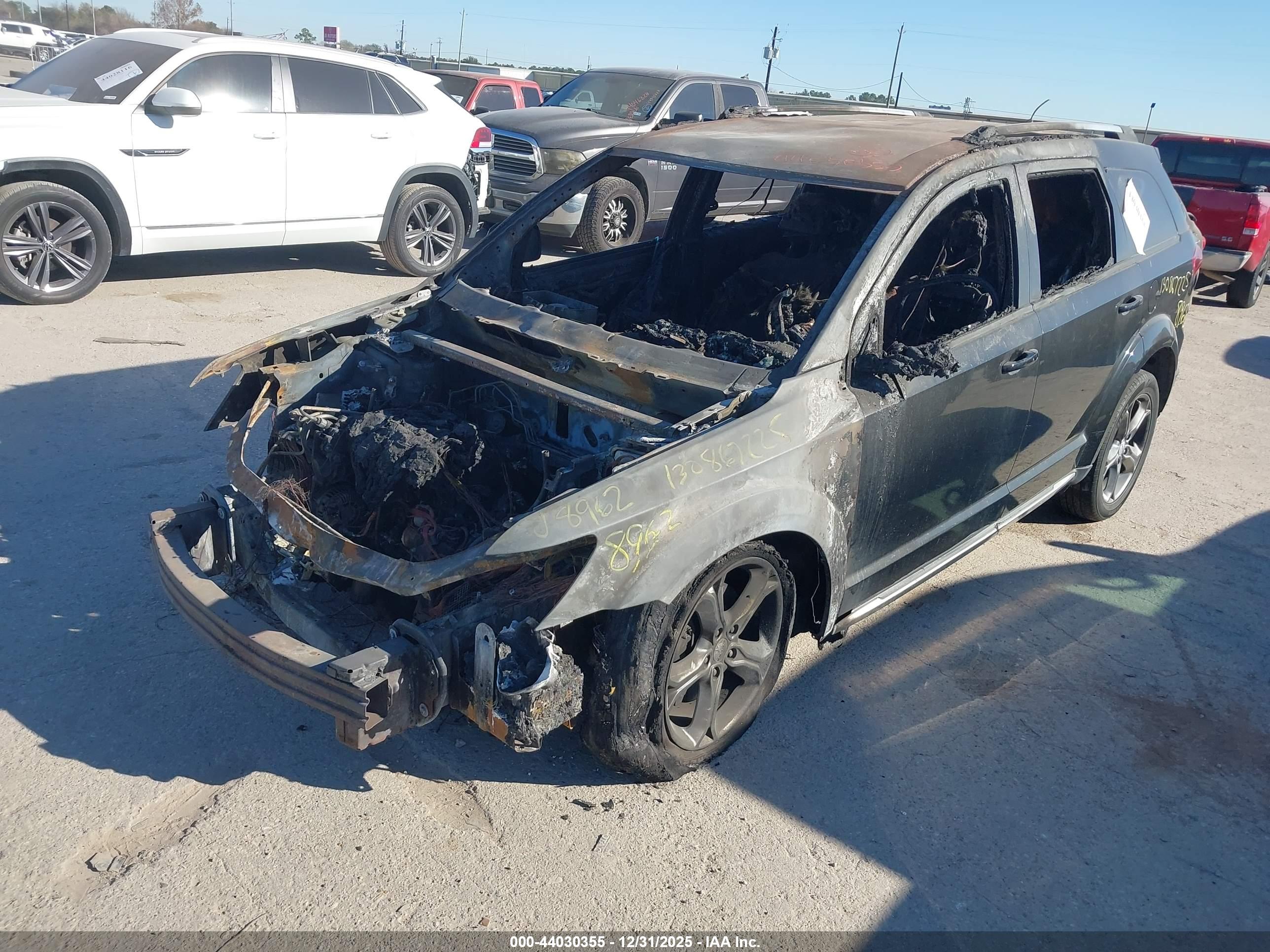 DODGE JOURNEY image 2