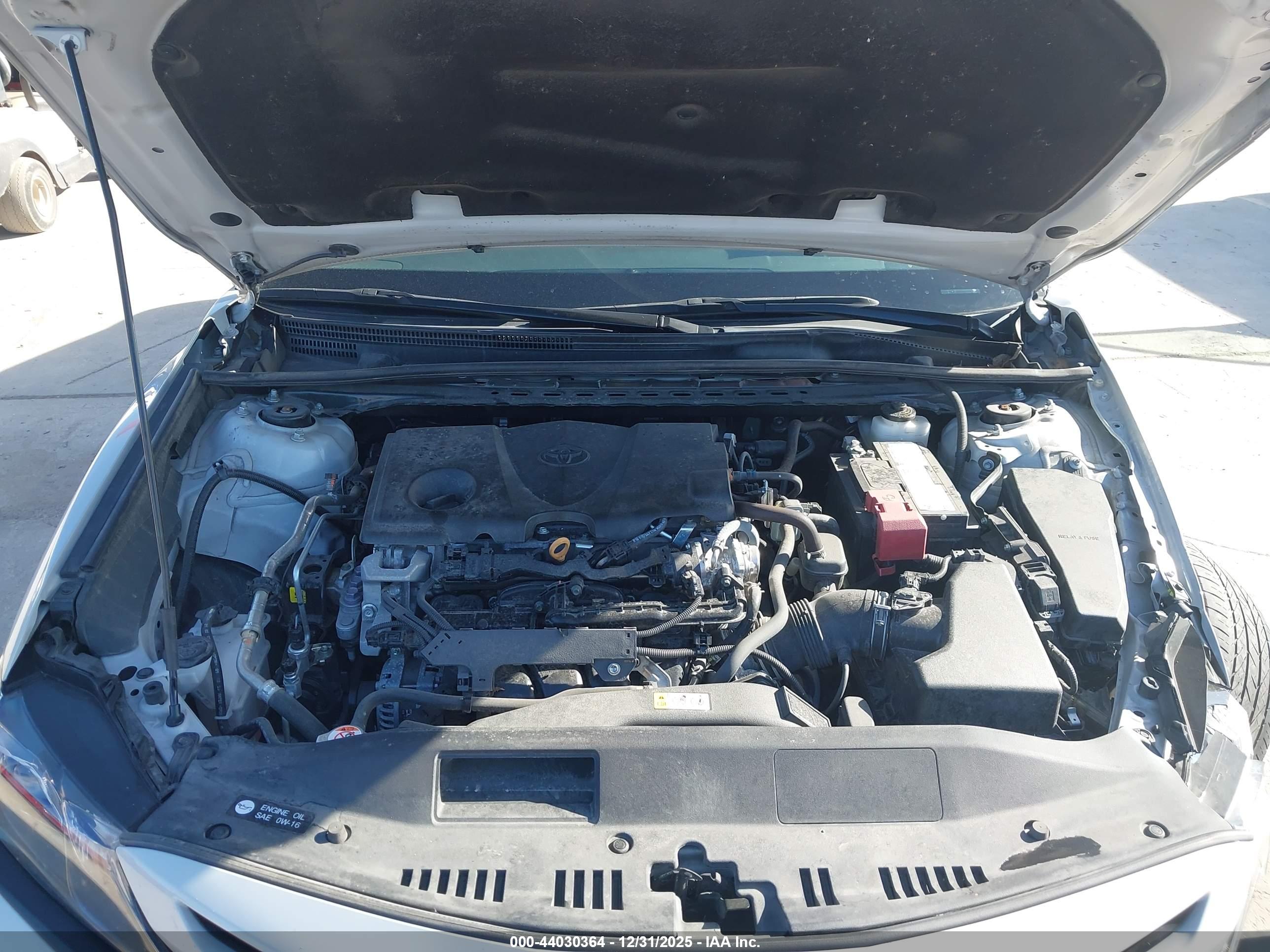 TOYOTA CAMRY image 10