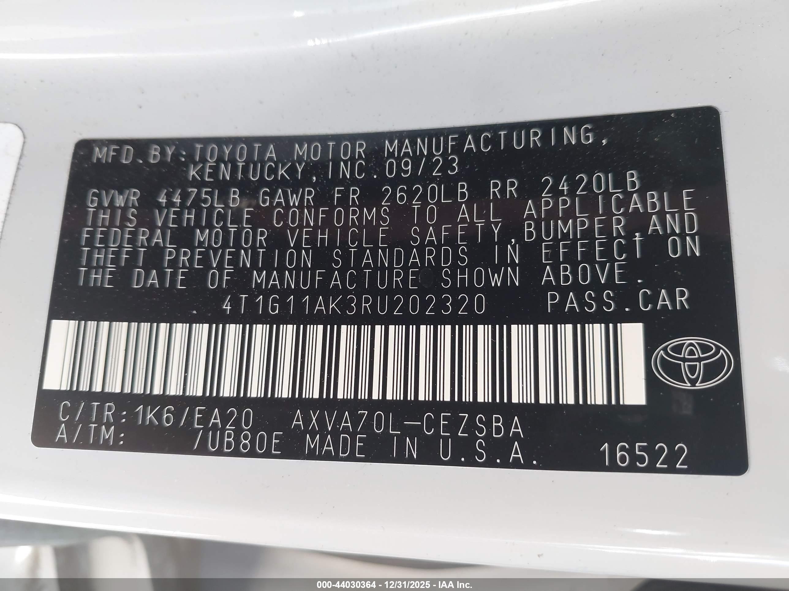 TOYOTA CAMRY image 9