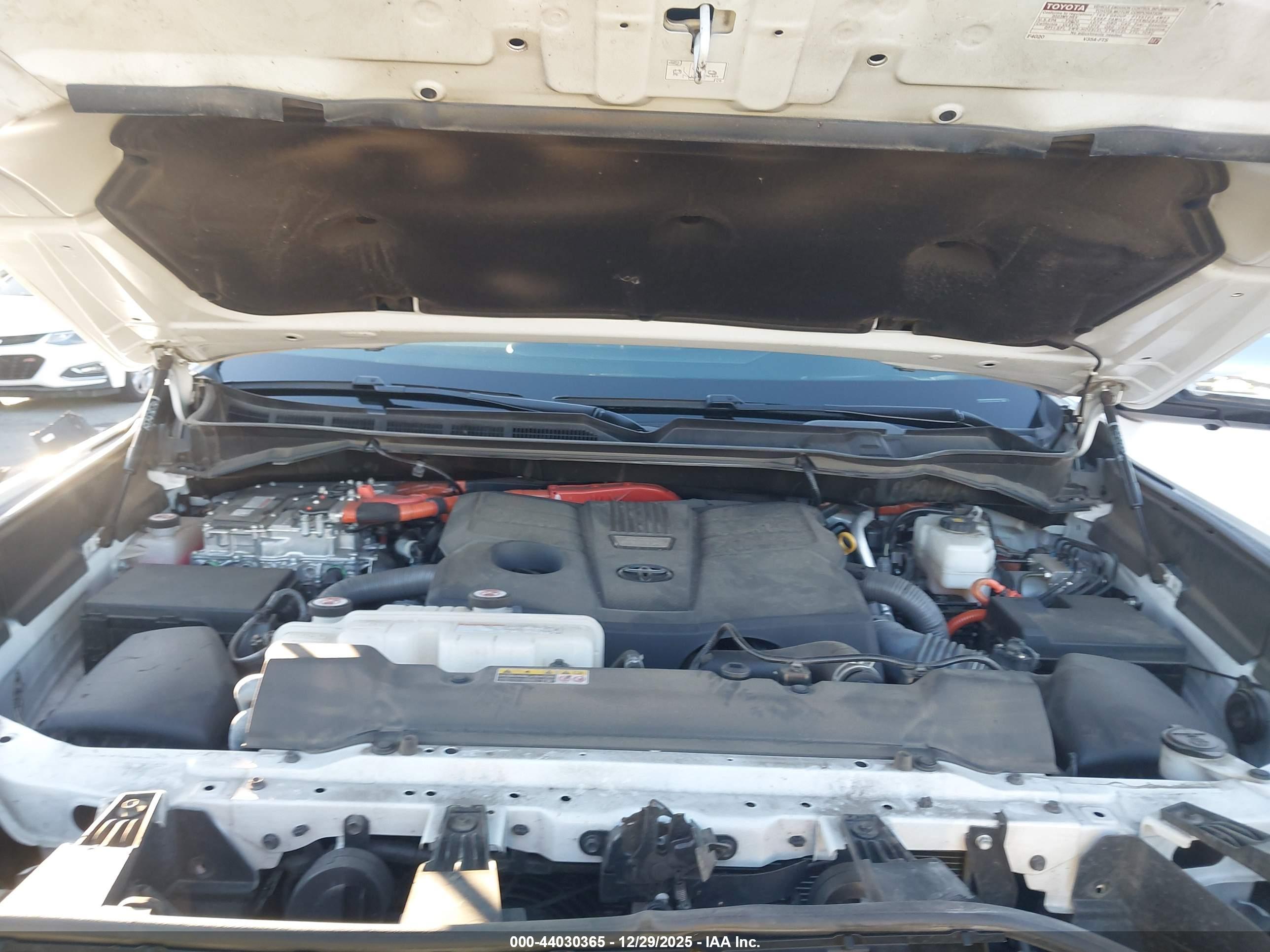 TOYOTA SEQUOIA image 10