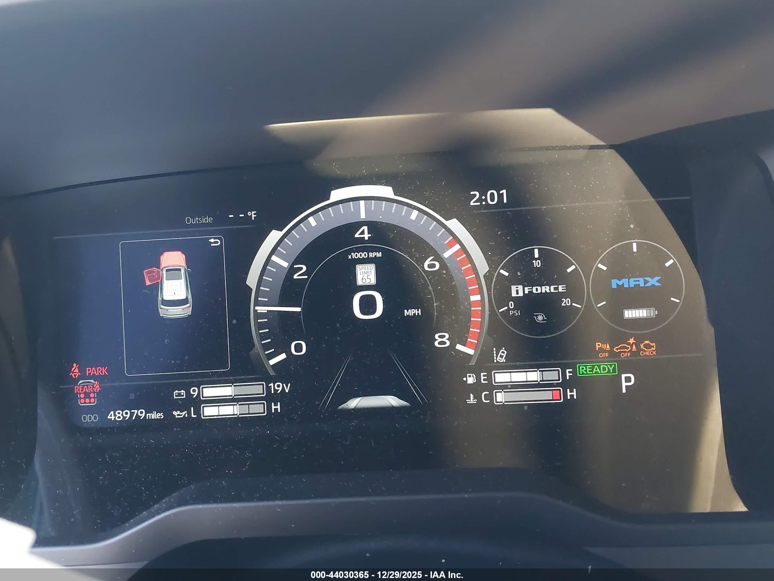 TOYOTA SEQUOIA image 7