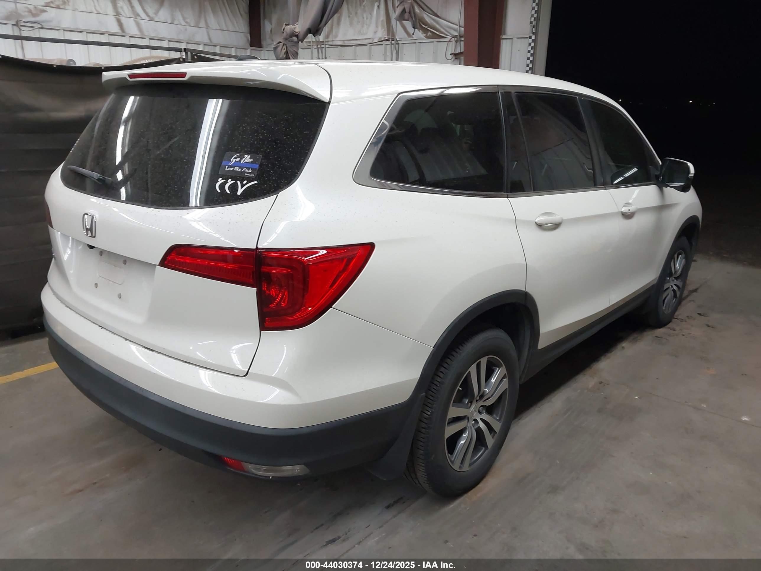 HONDA PILOT image 4