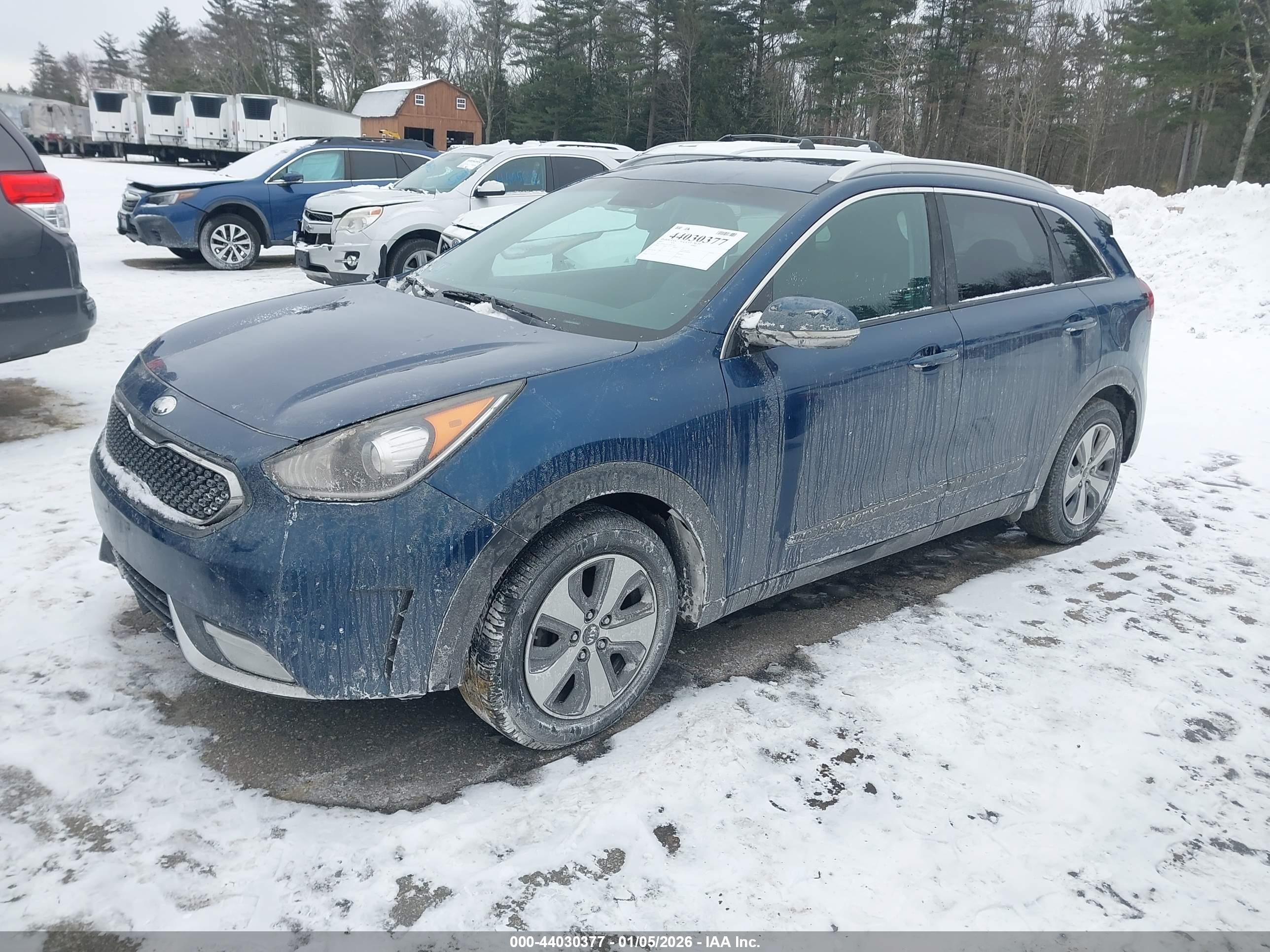 KIA NIRO image 2
