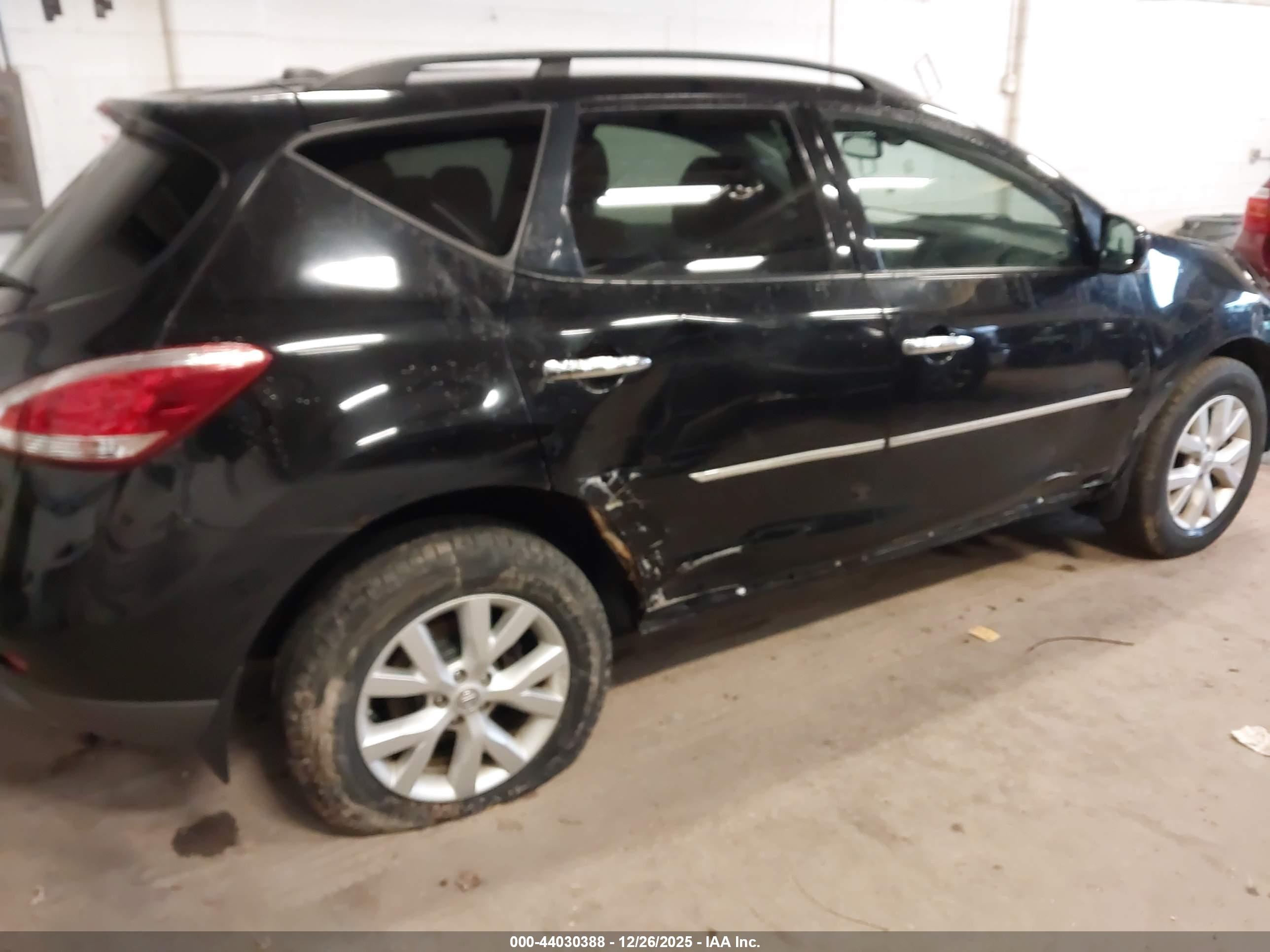 NISSAN MURANO image 6