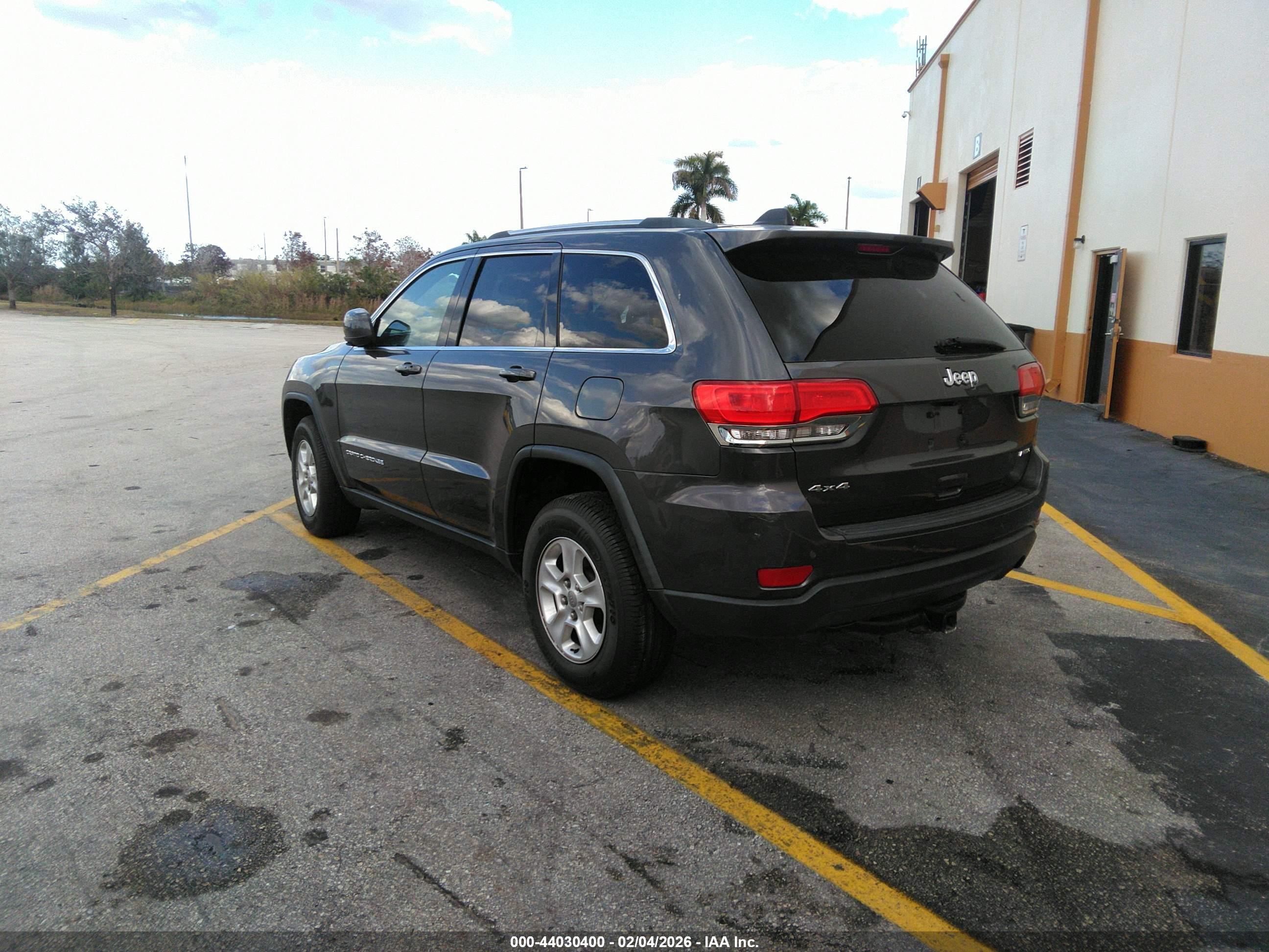 JEEP GRAND image 3