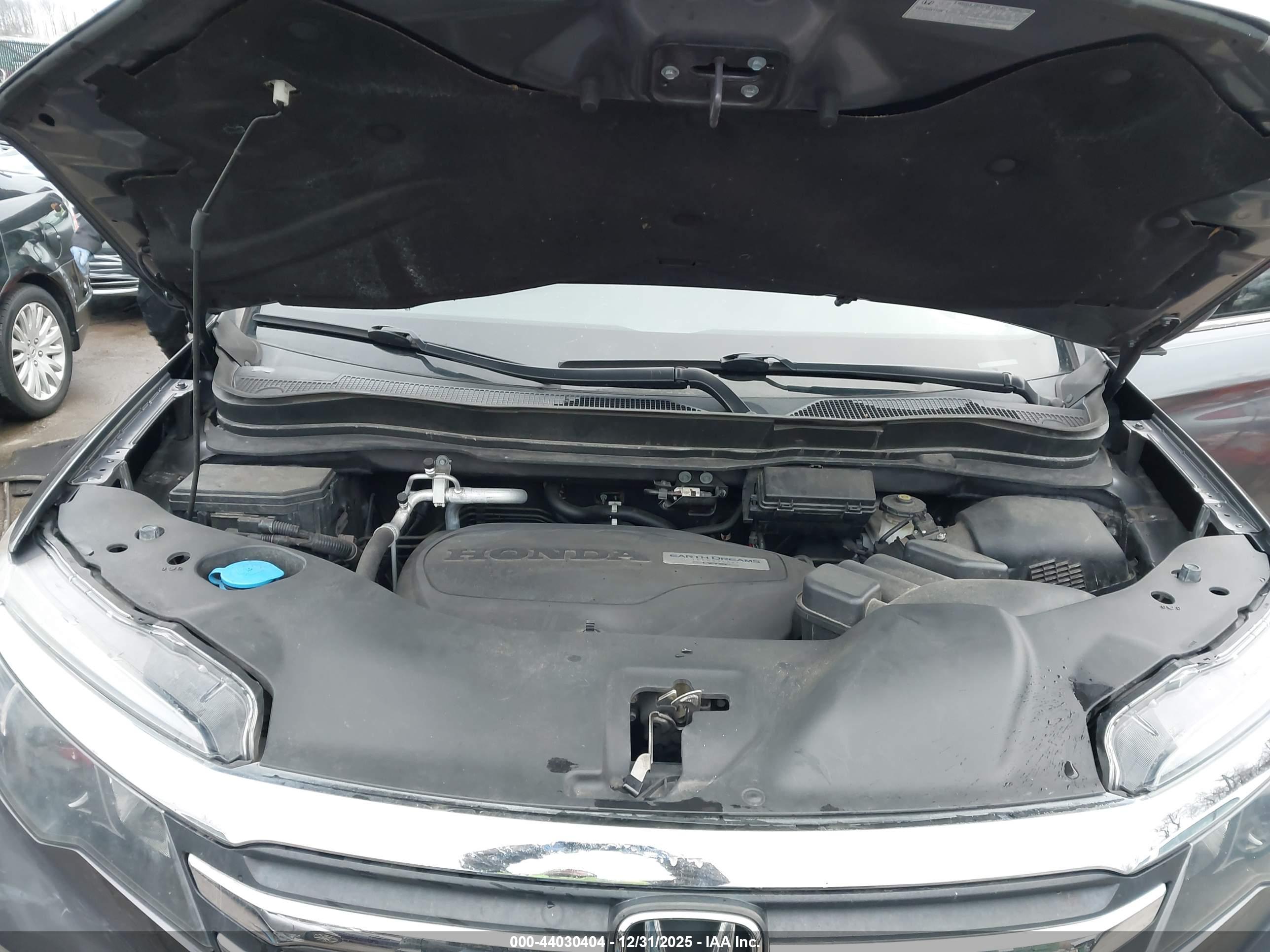 HONDA PILOT image 10