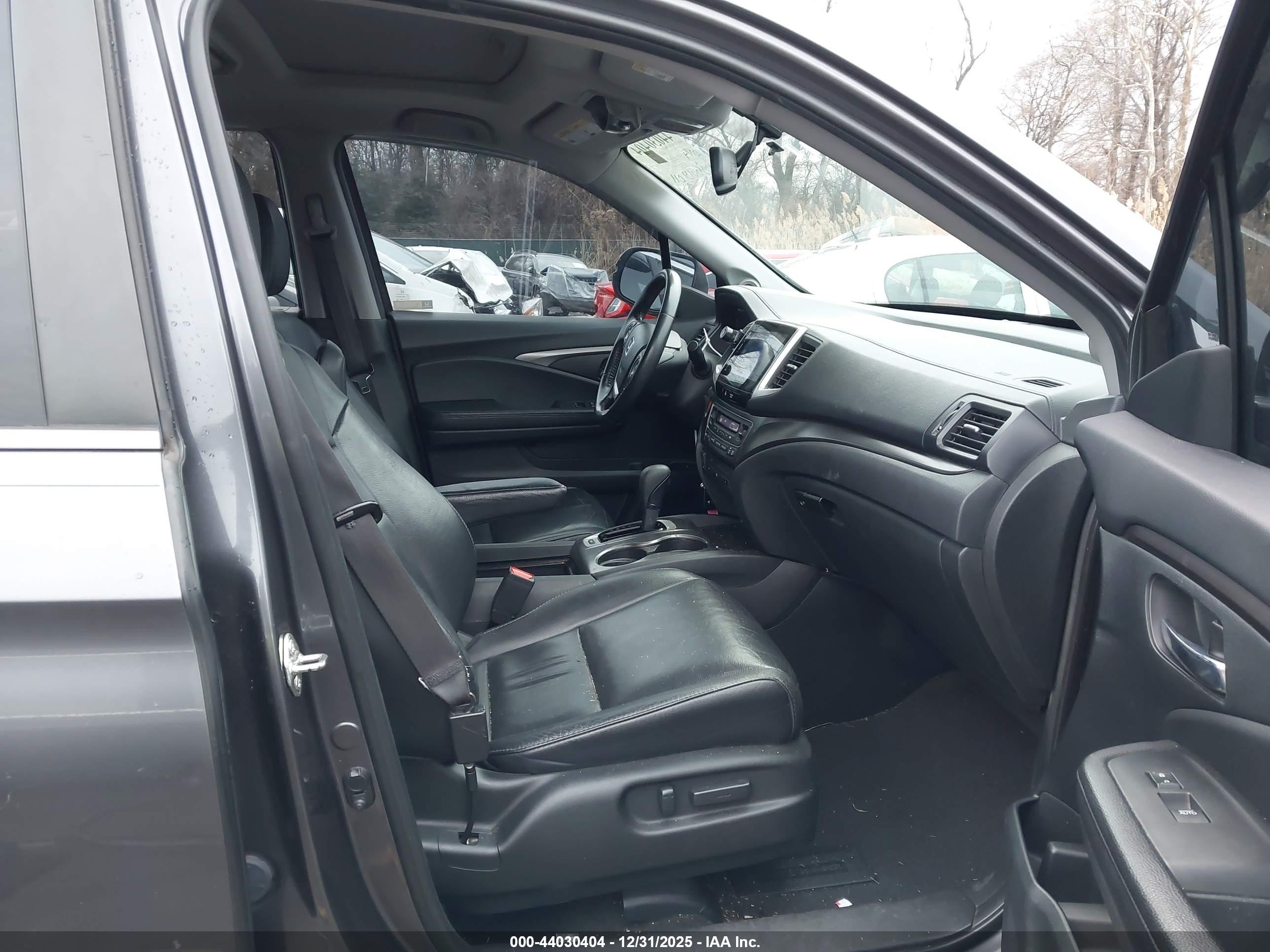 HONDA PILOT image 5