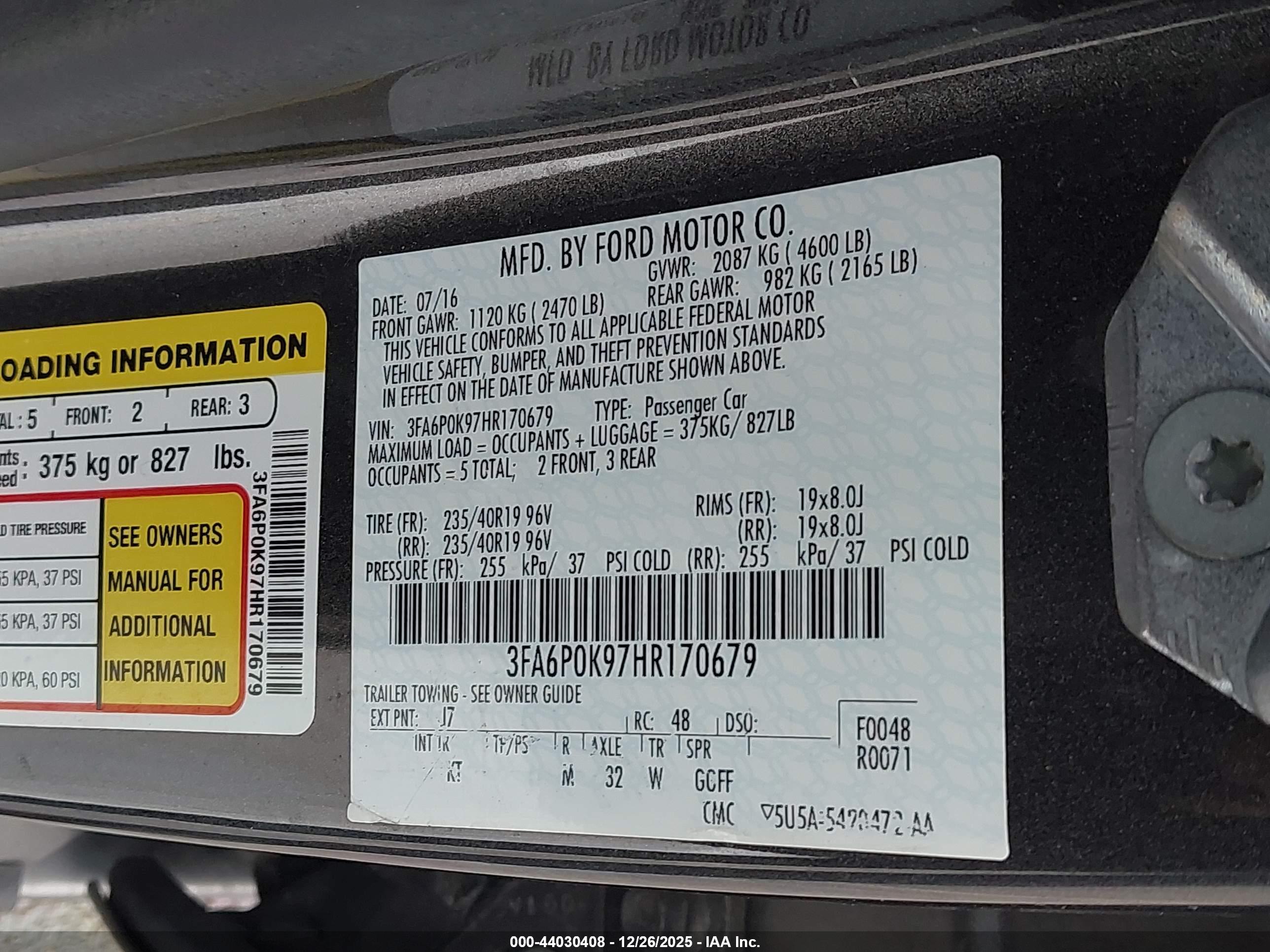 FORD FUSION image 9