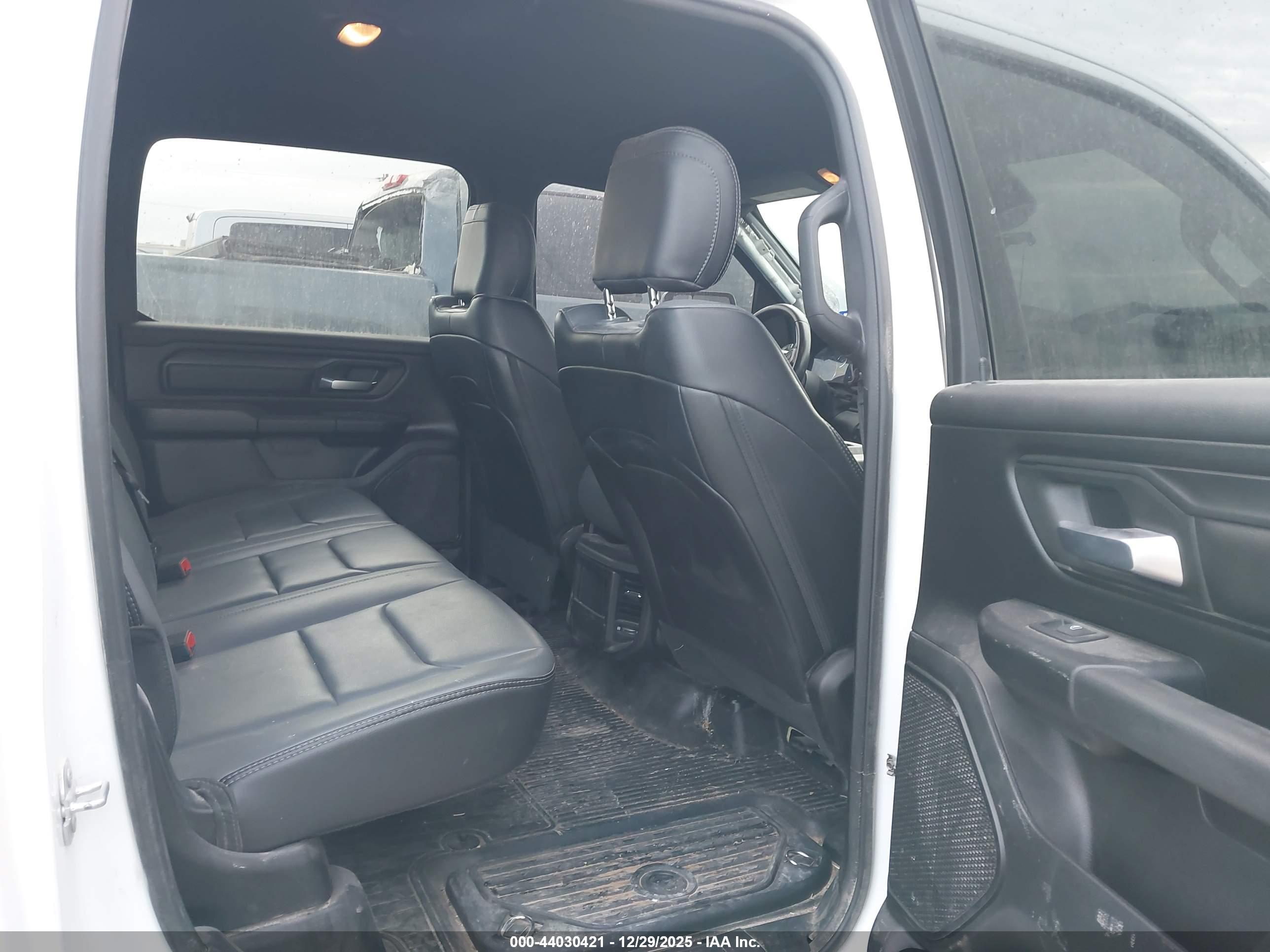 RAM 1500 image 8