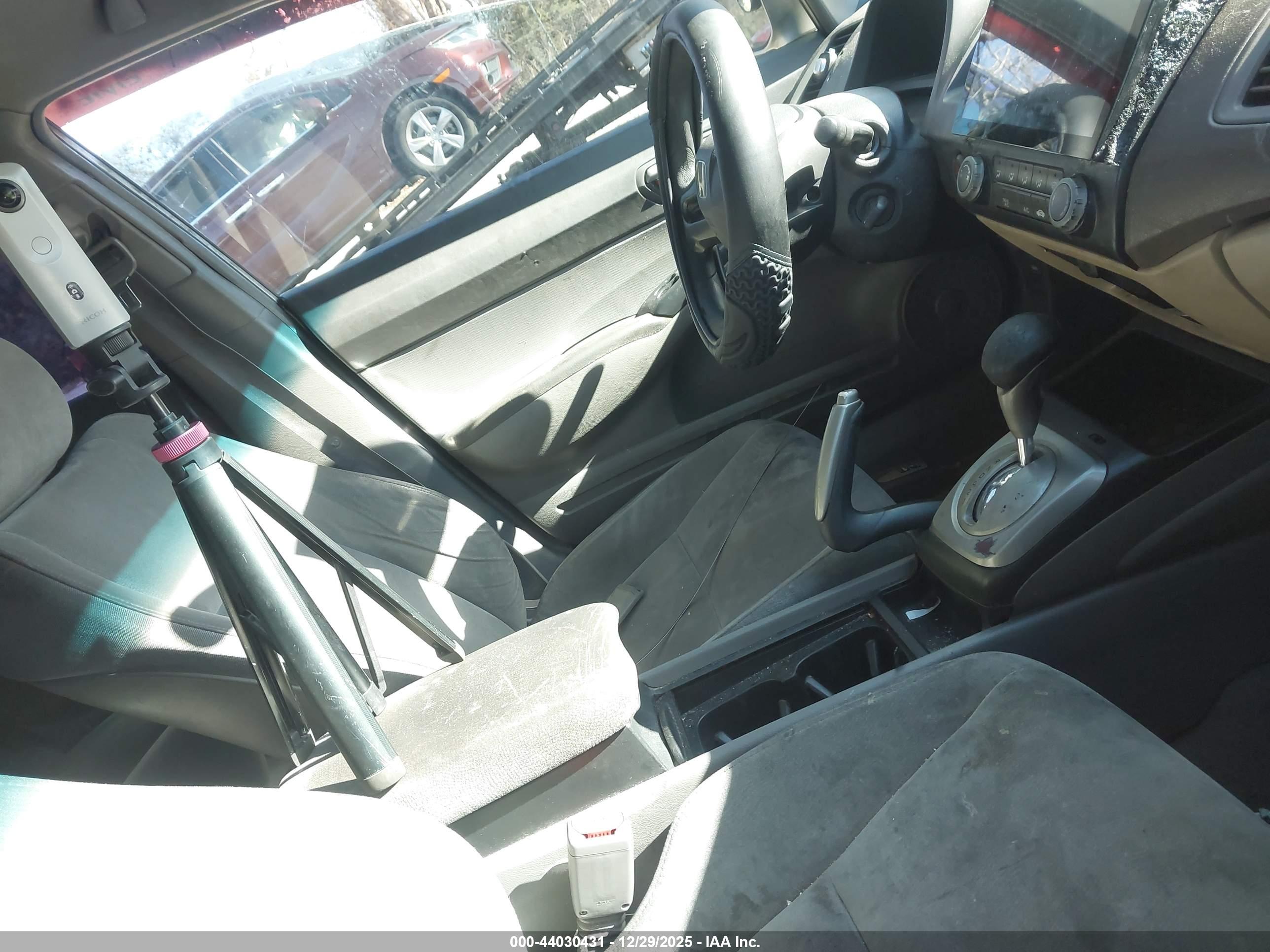 HONDA CIVIC image 5