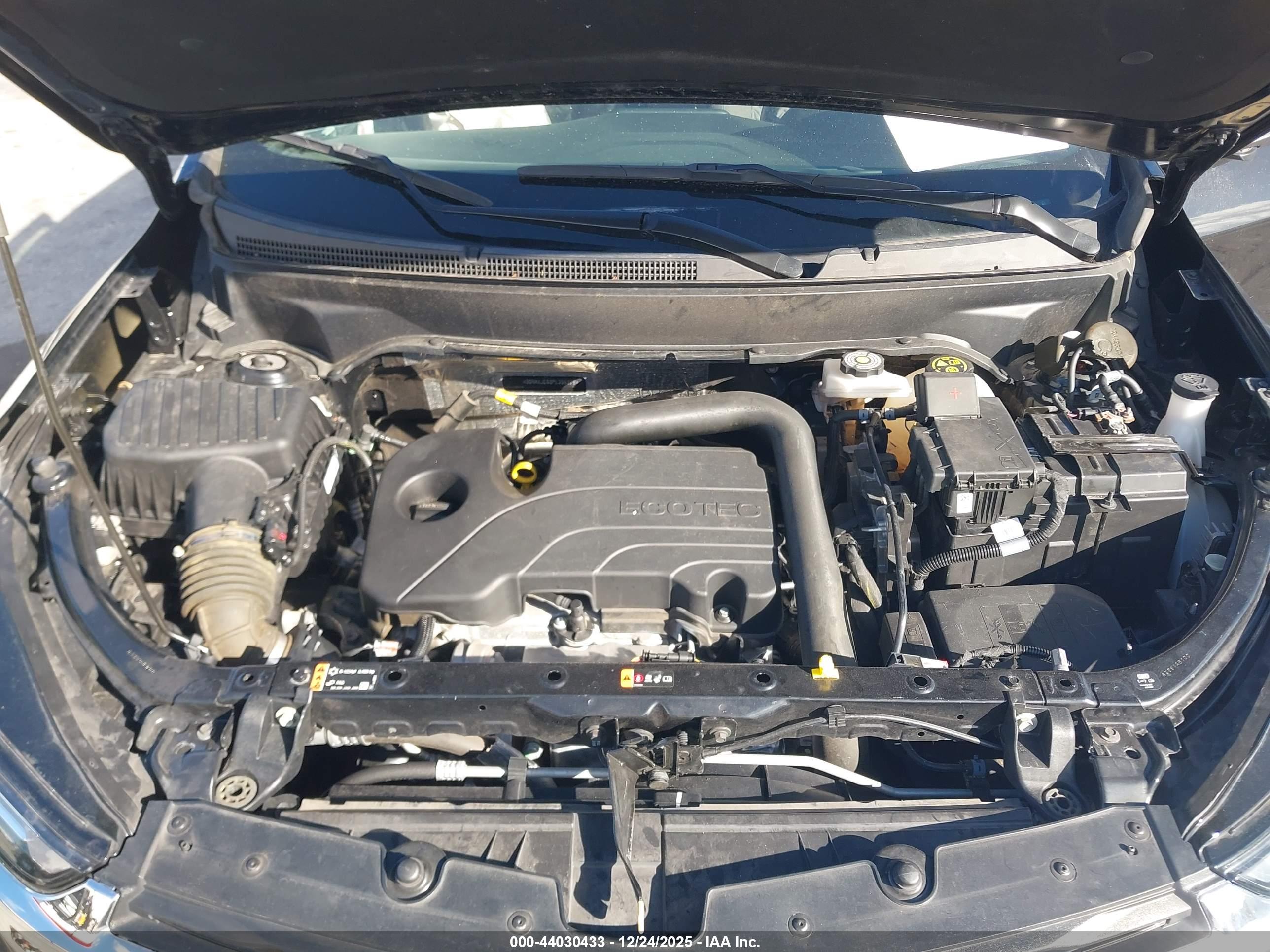 CHEVROLET EQUINOX image 10