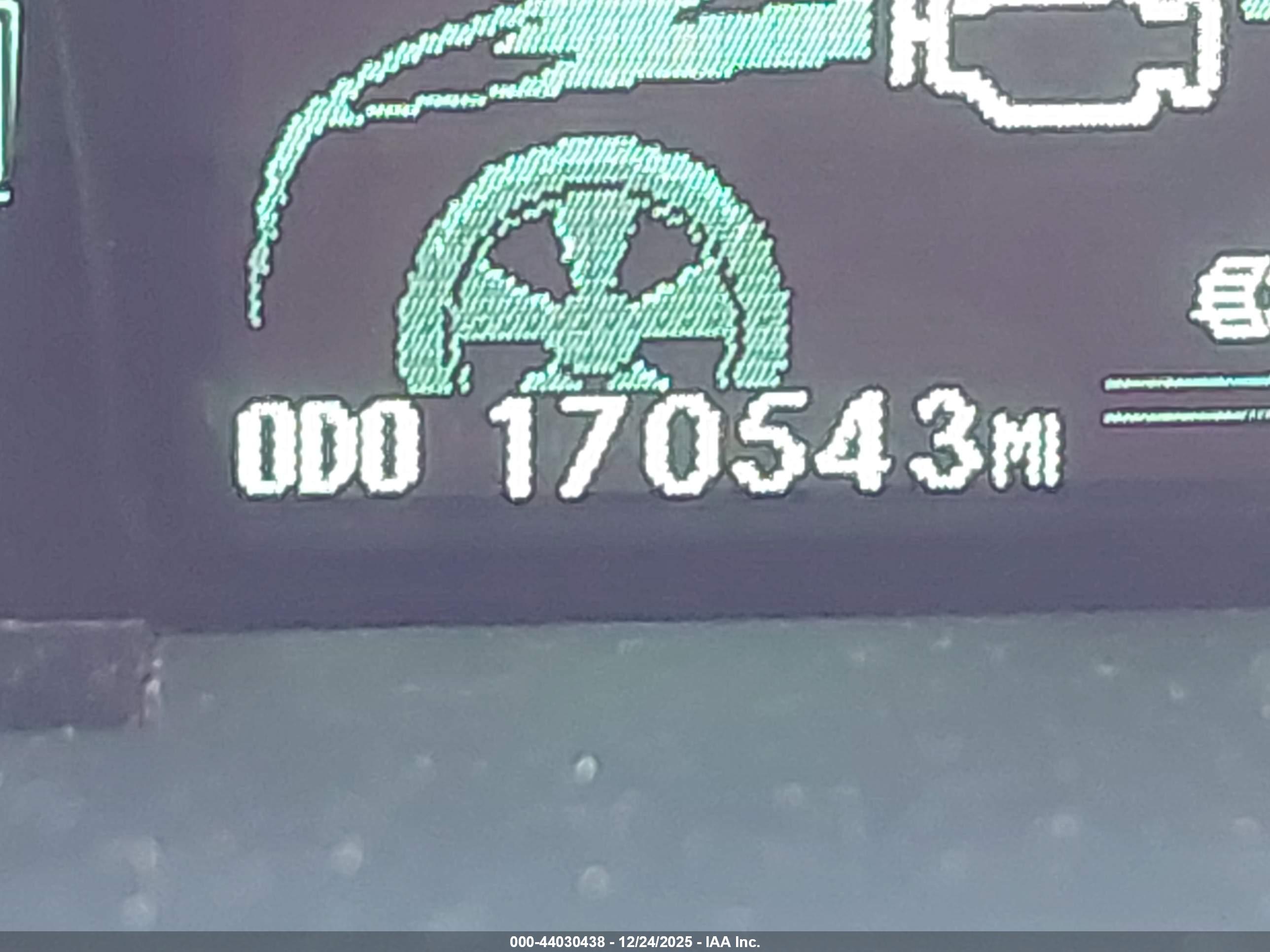 TOYOTA PRIUS image 7