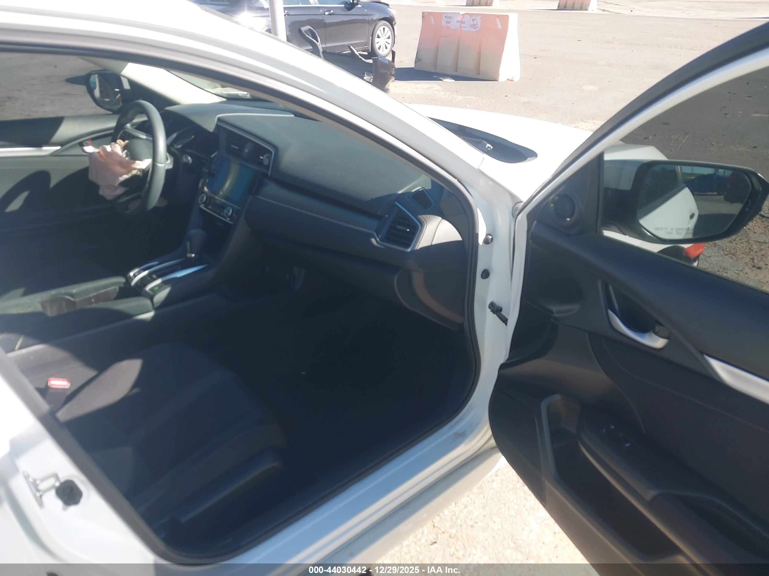 HONDA CIVIC image 5