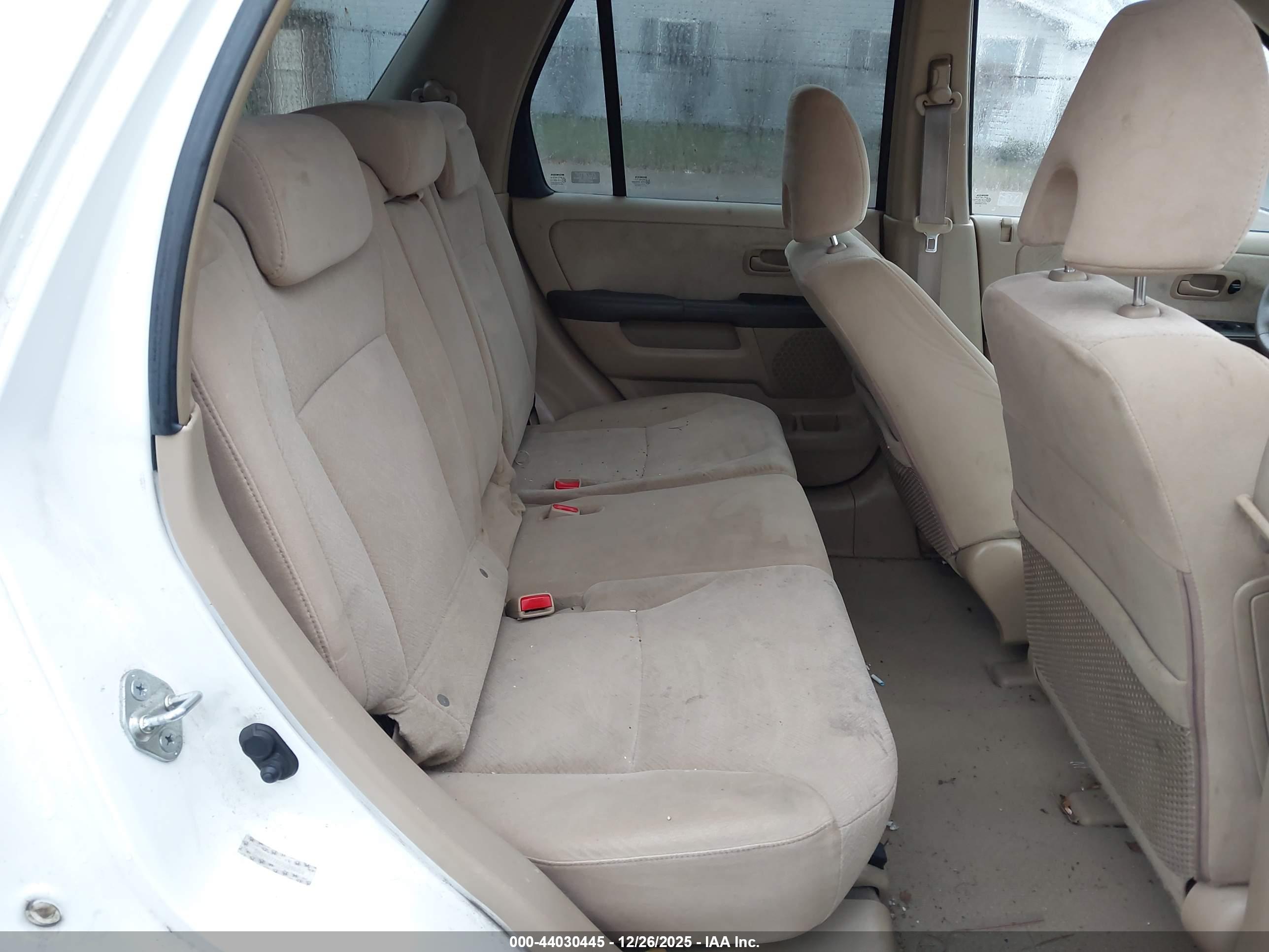 HONDA CR-V image 8