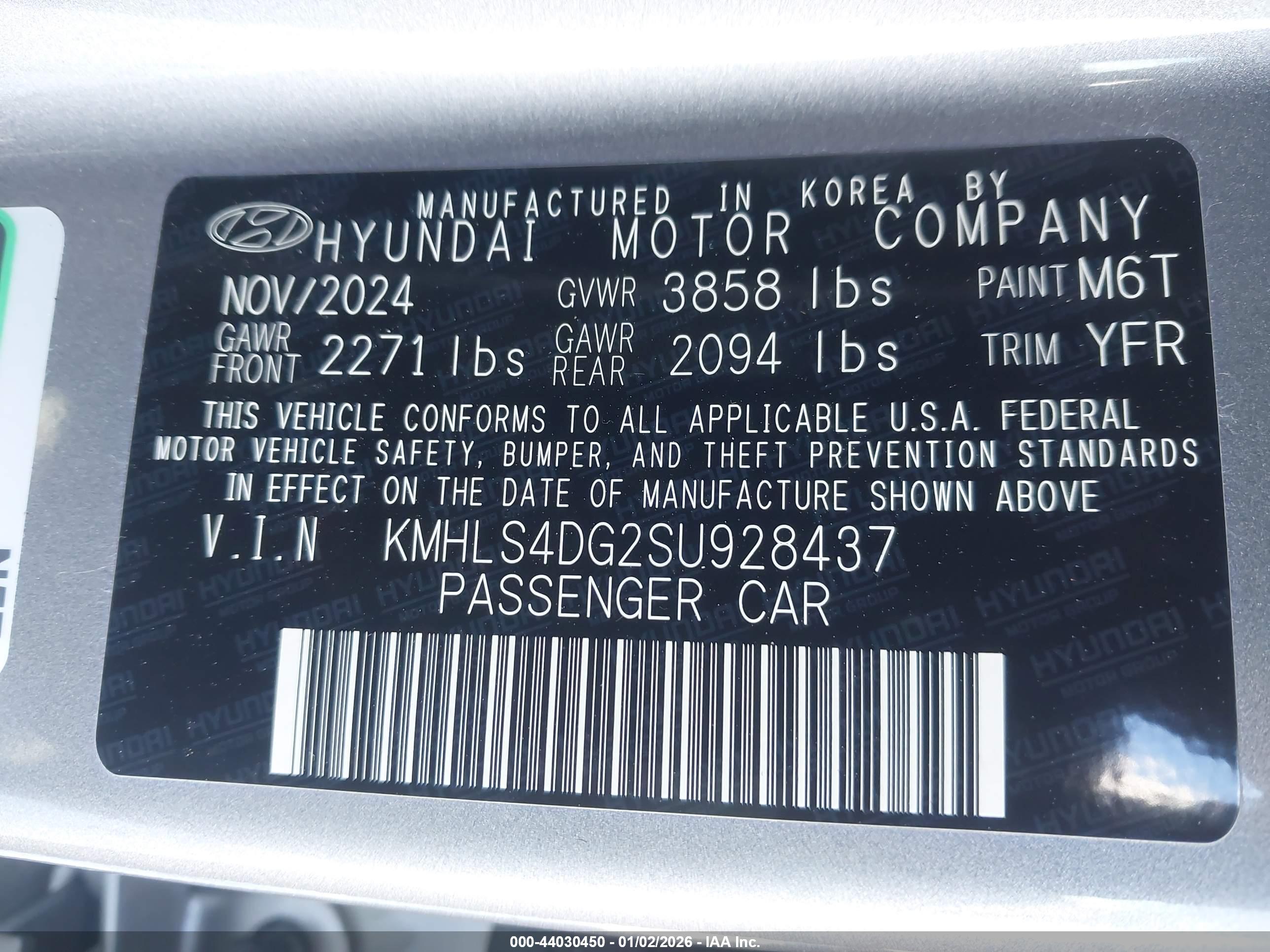 HYUNDAI ELANTRA image 9