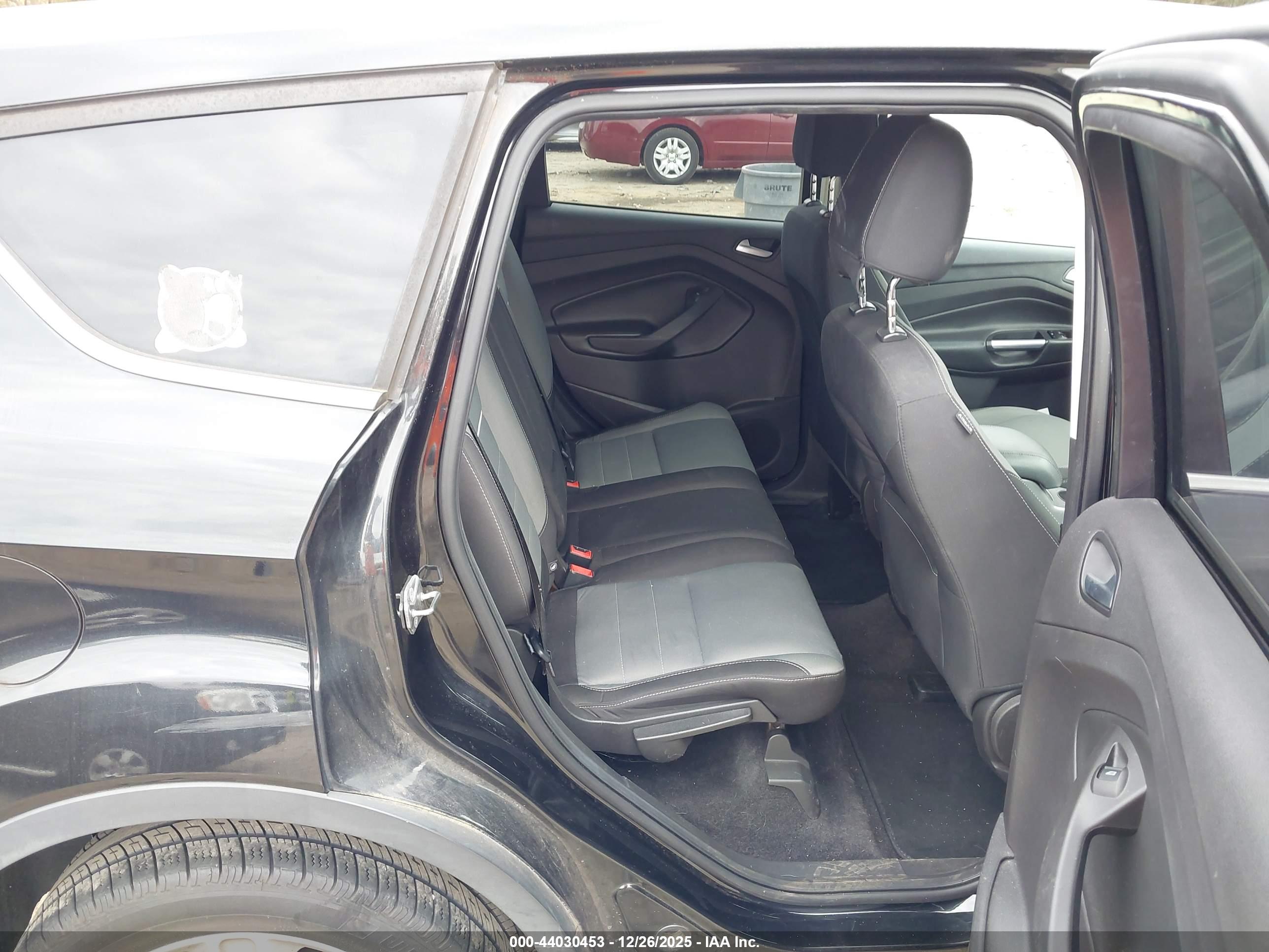FORD ESCAPE image 8