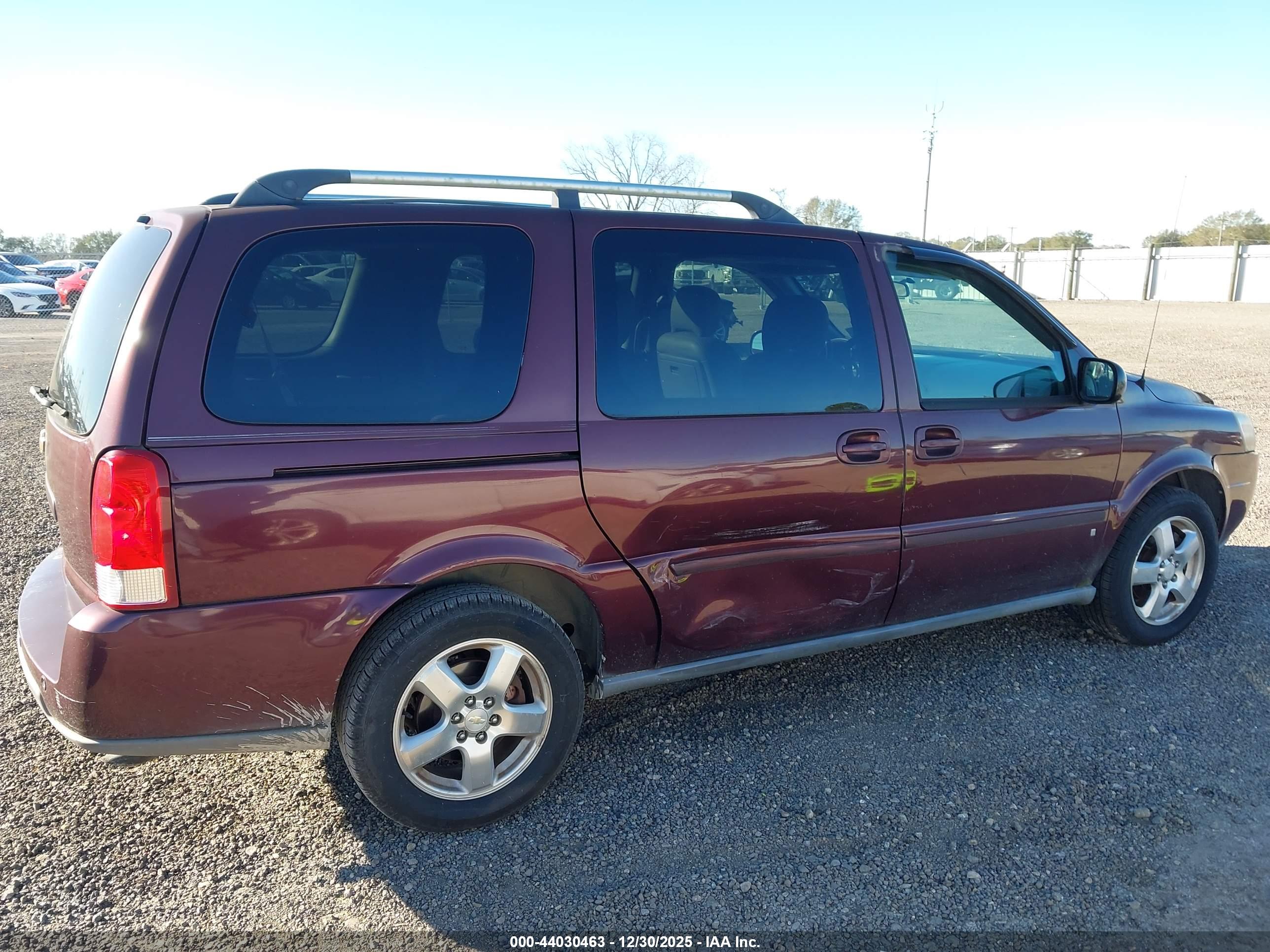 CHEVROLET UPLANDER image 6