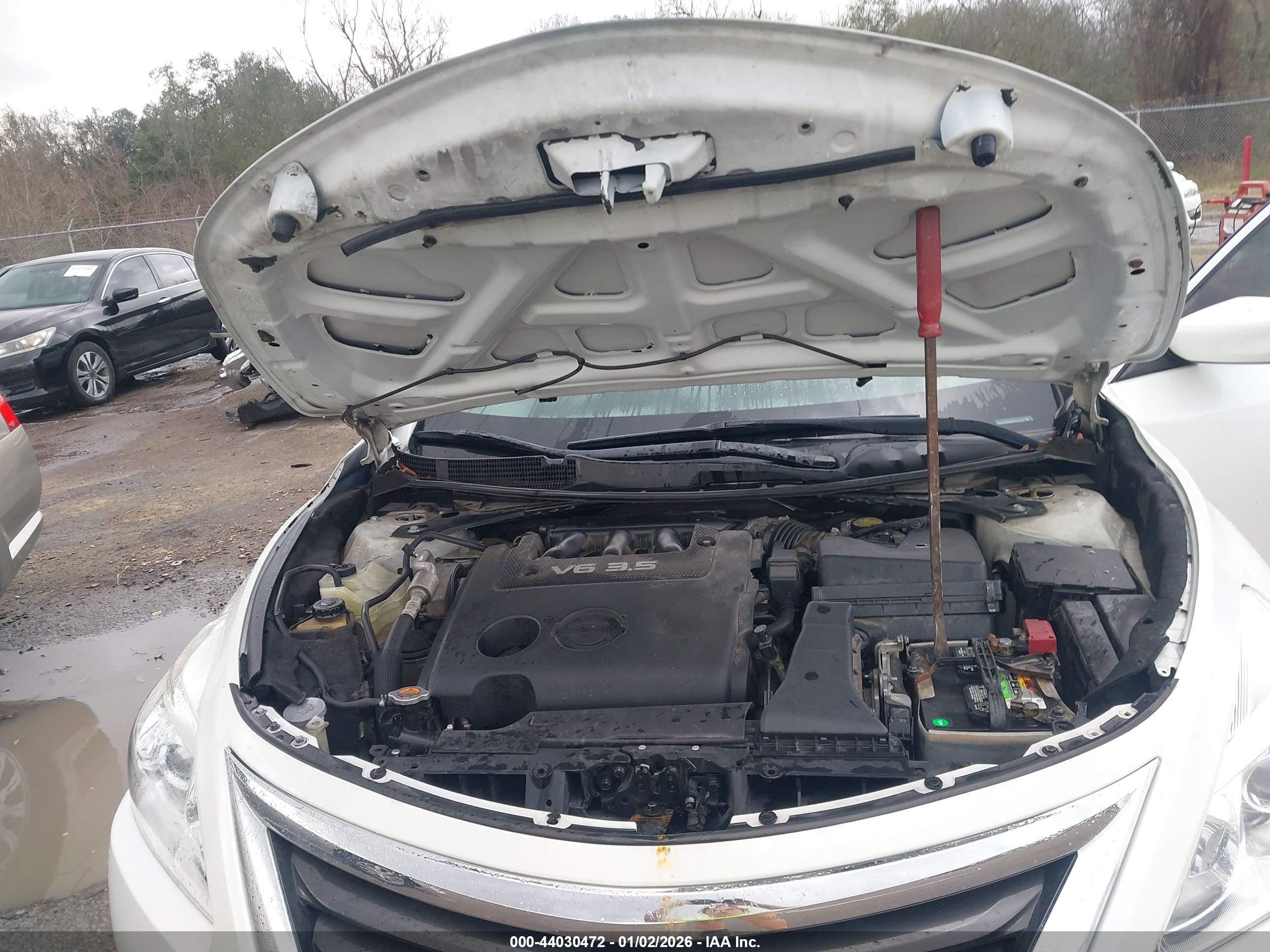 NISSAN ALTIMA image 10