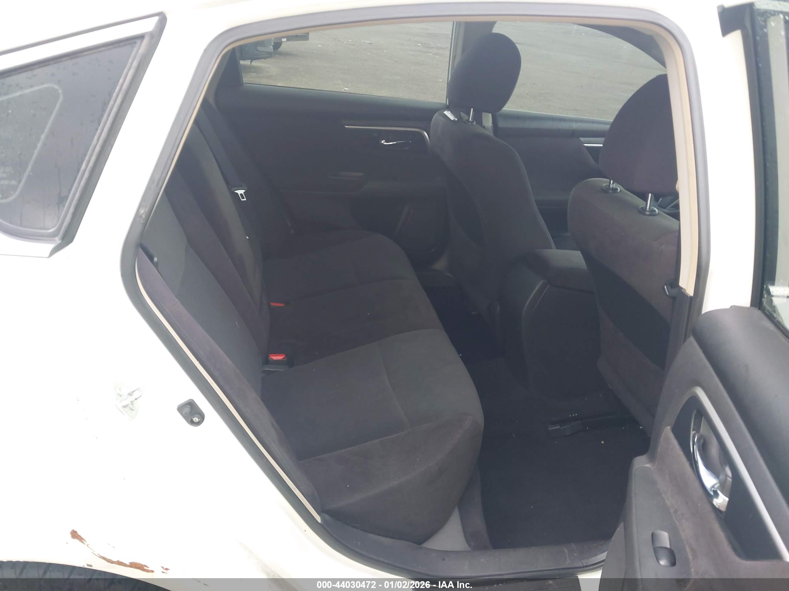 NISSAN ALTIMA image 8
