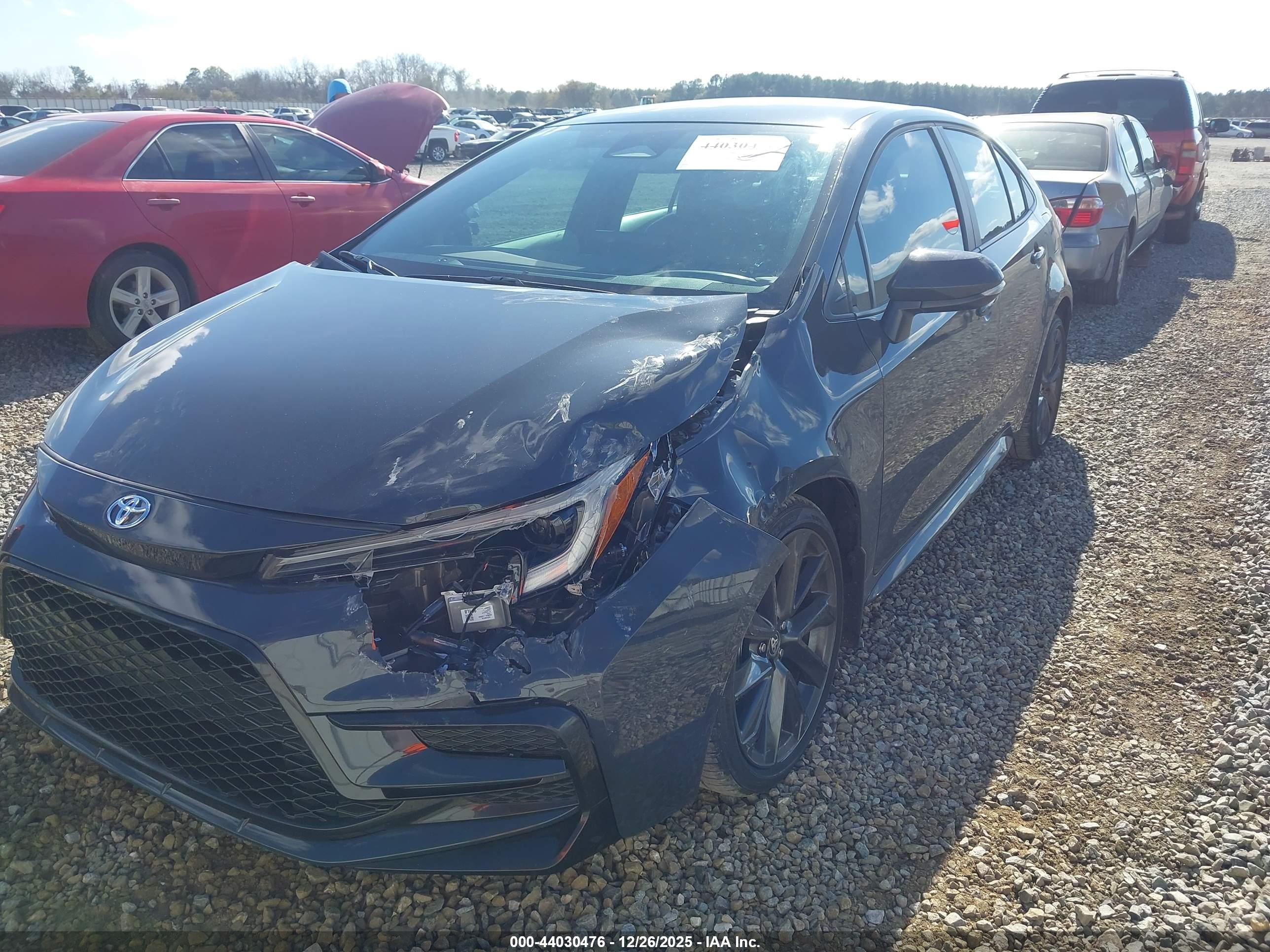 TOYOTA COROLLA image 6